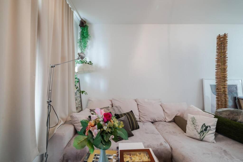 Zurich Apartment I Central Loft