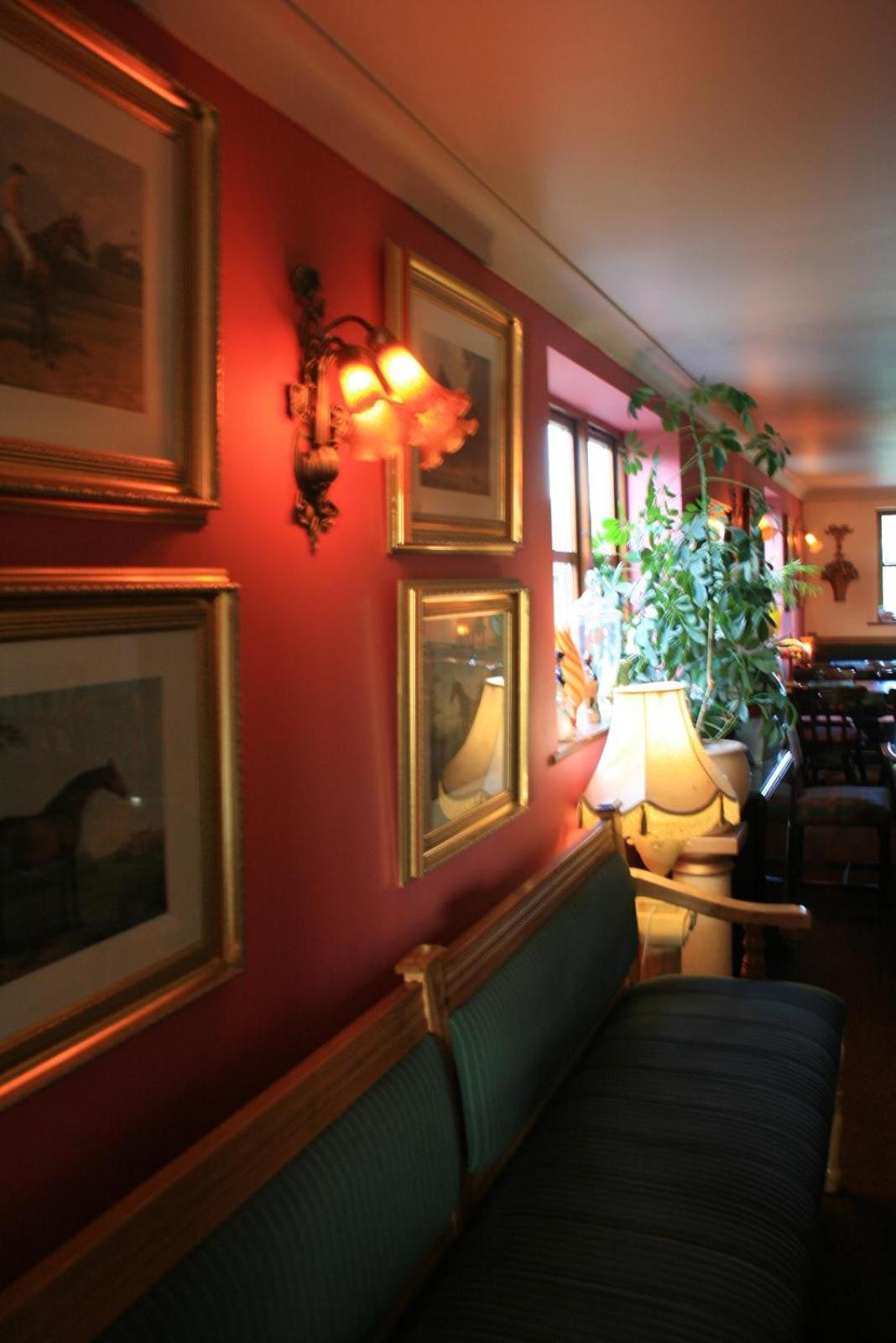 Great Danes Licenced Guesthouse