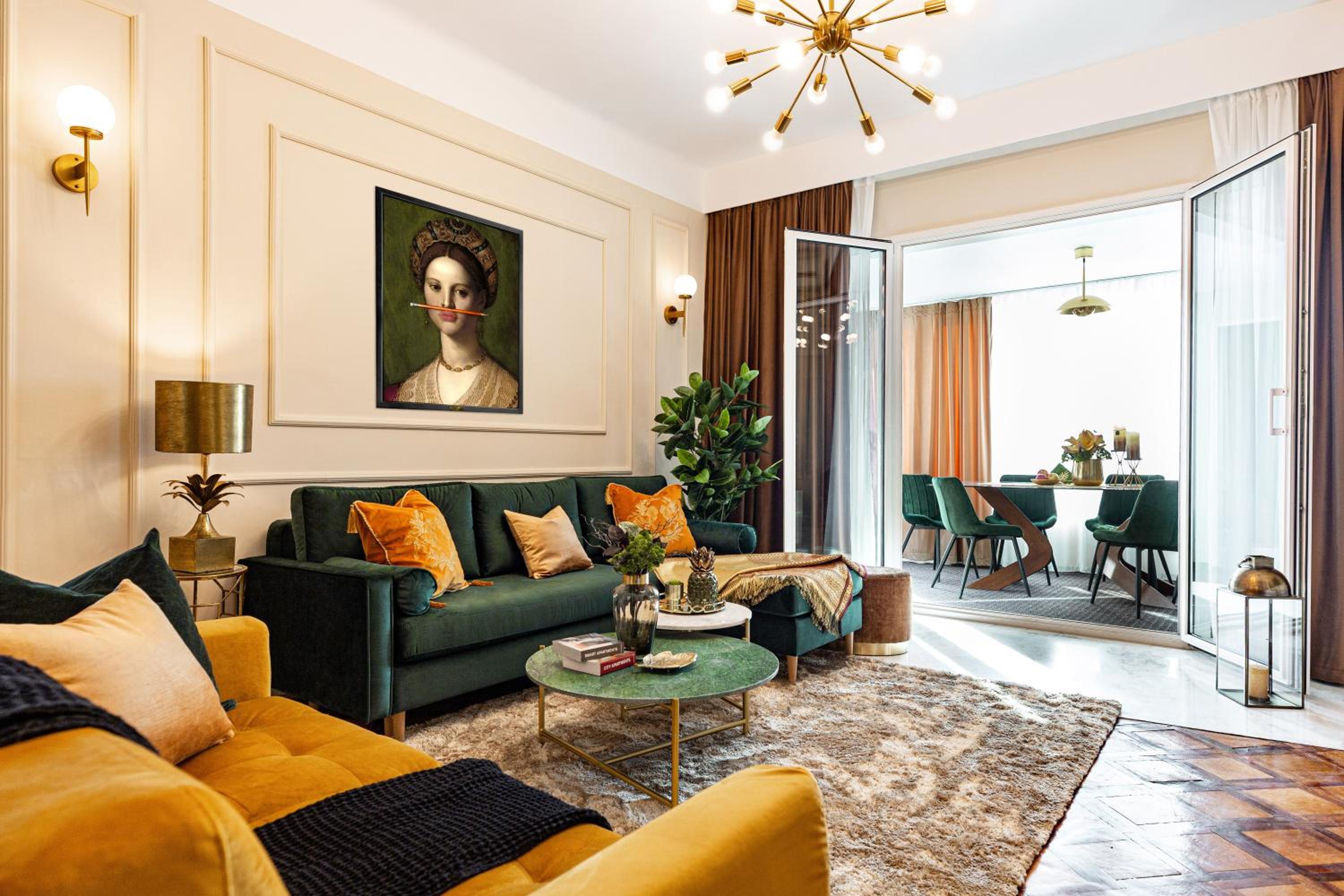 Qult - The Renaissance Affair view 3