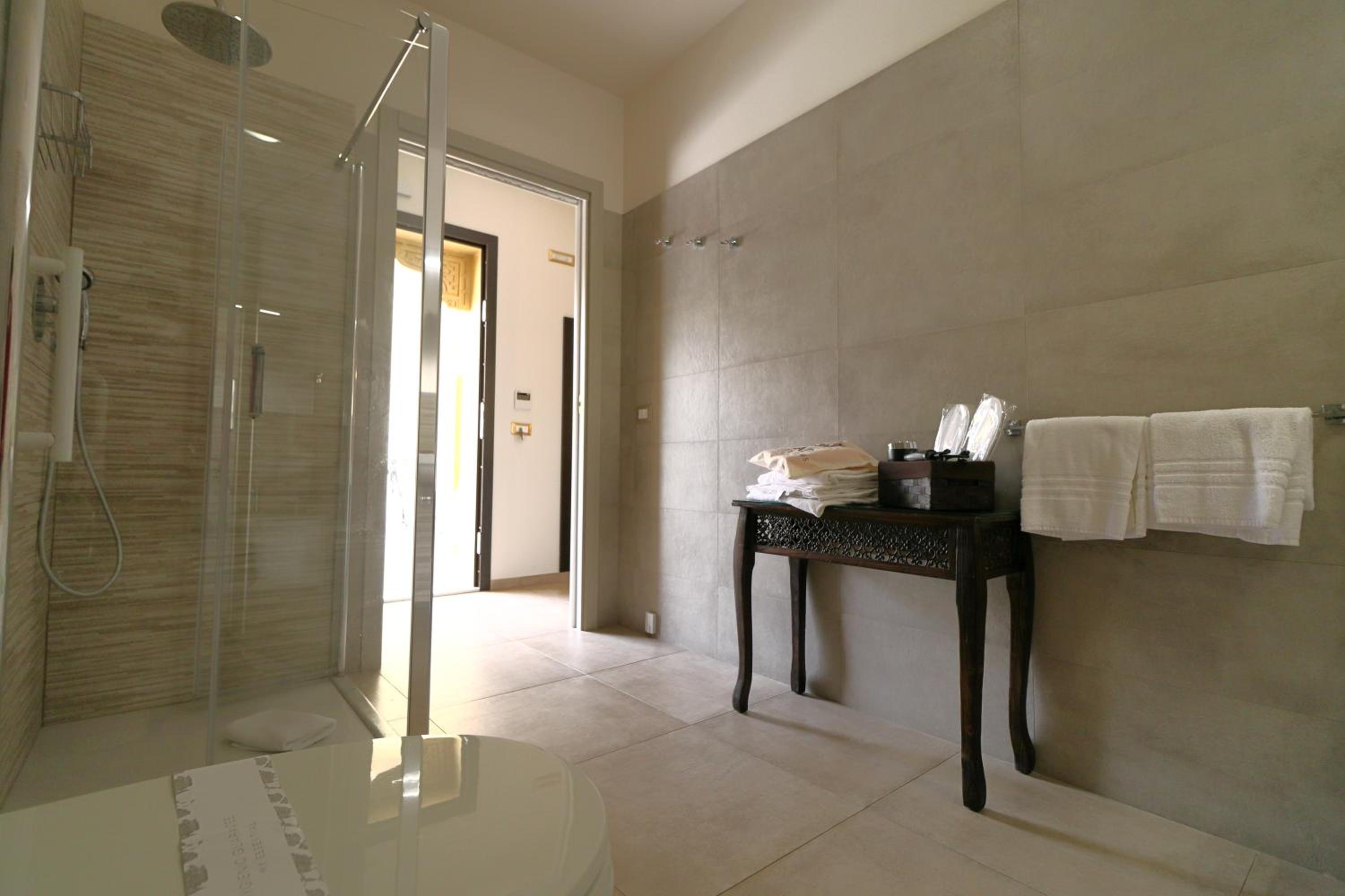 RIAD Comfort Rooms