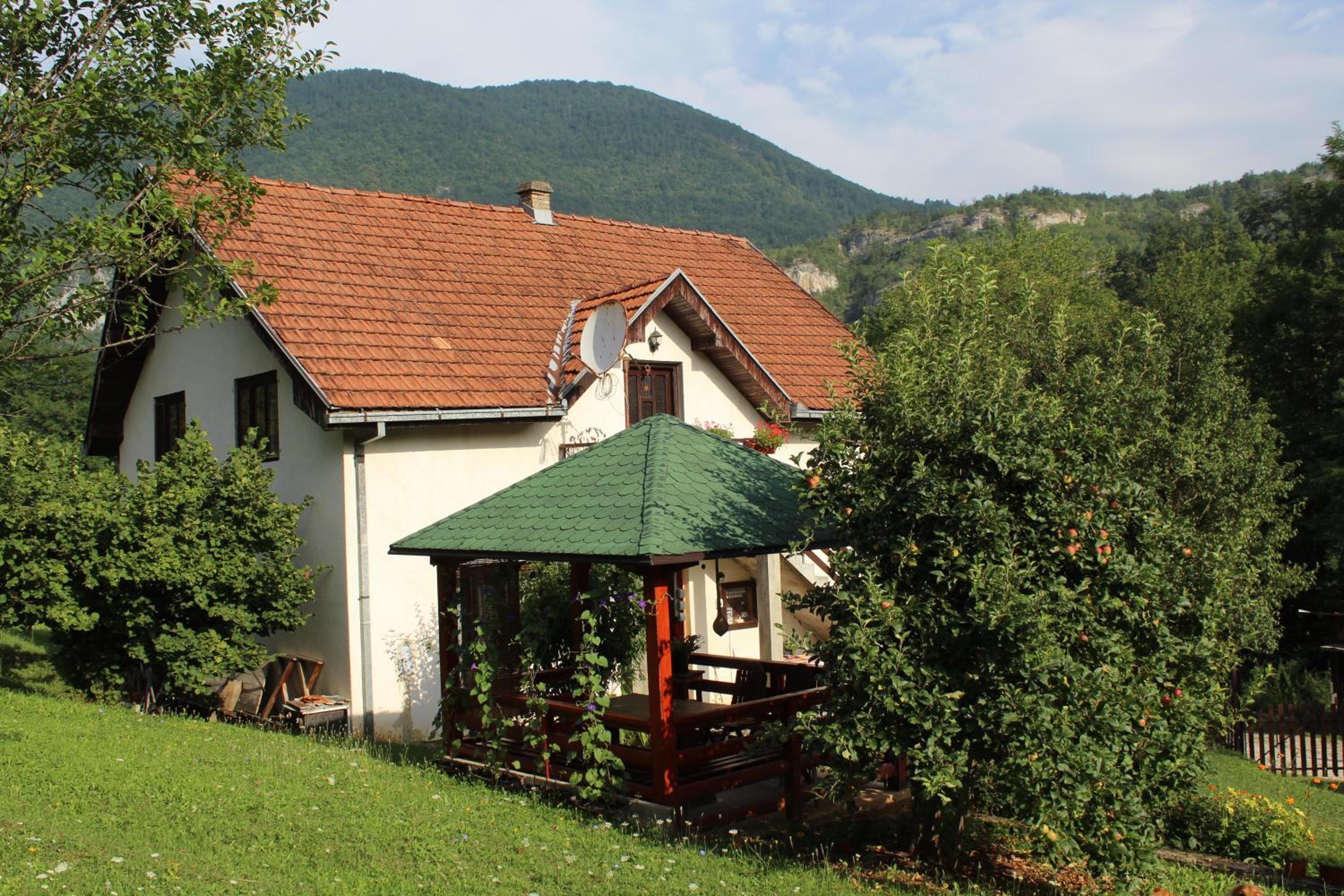 Photo 25