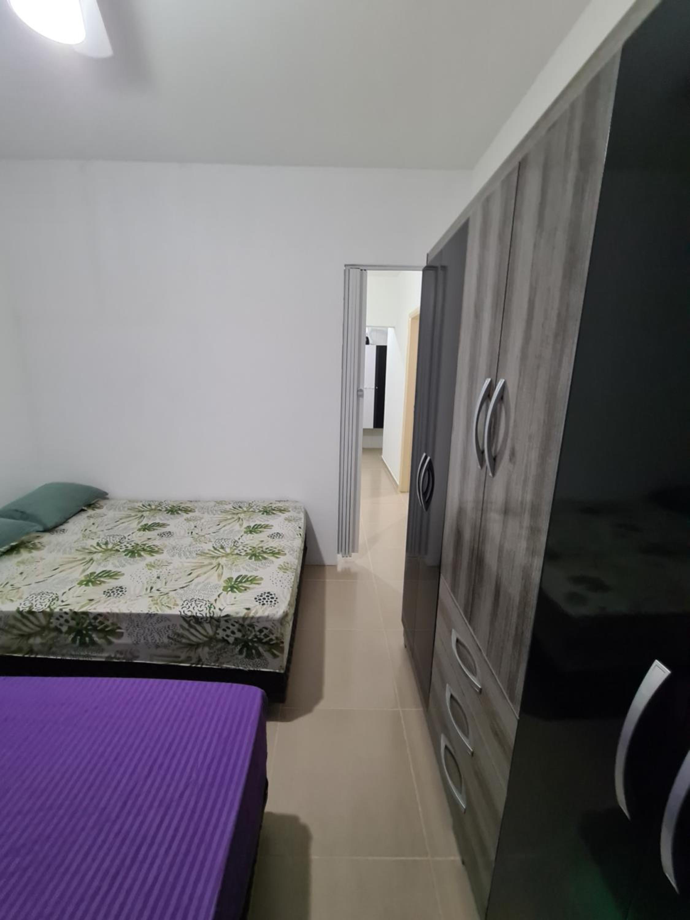Kitão com quarto 50mts do mar