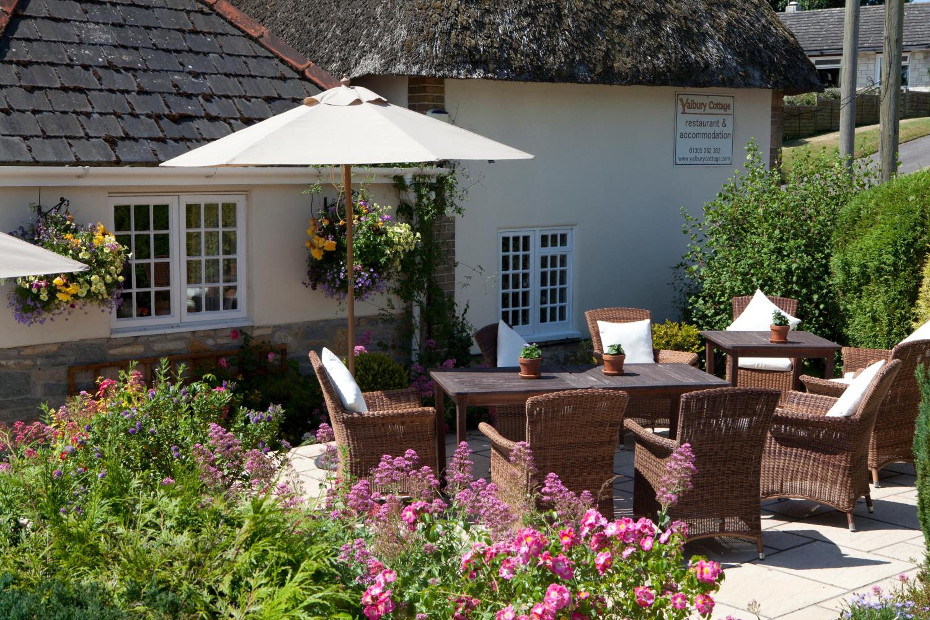 Yalbury Cottage