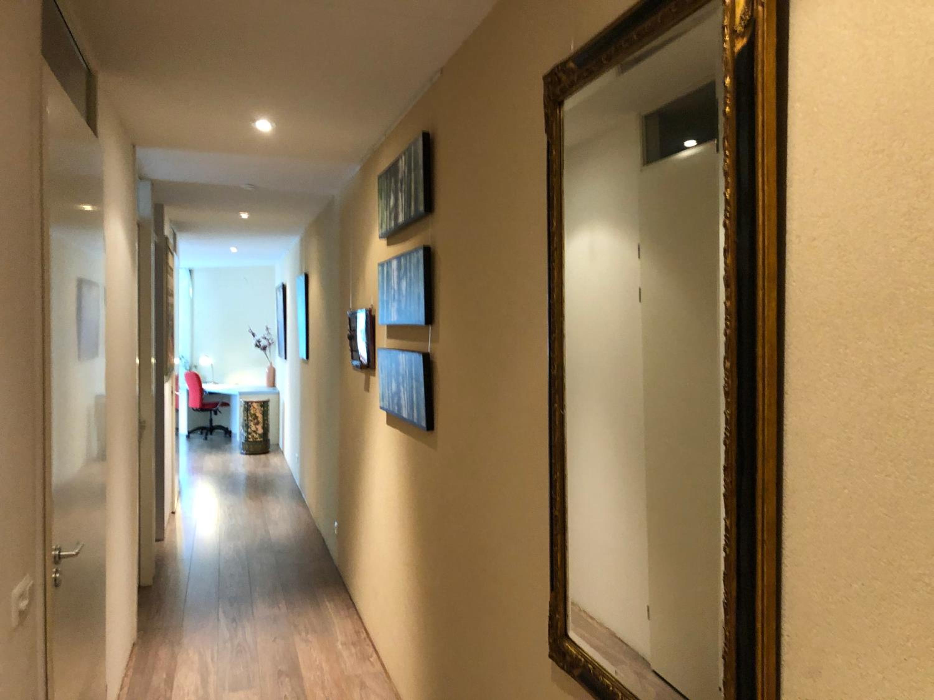 Lounge Park Apartment