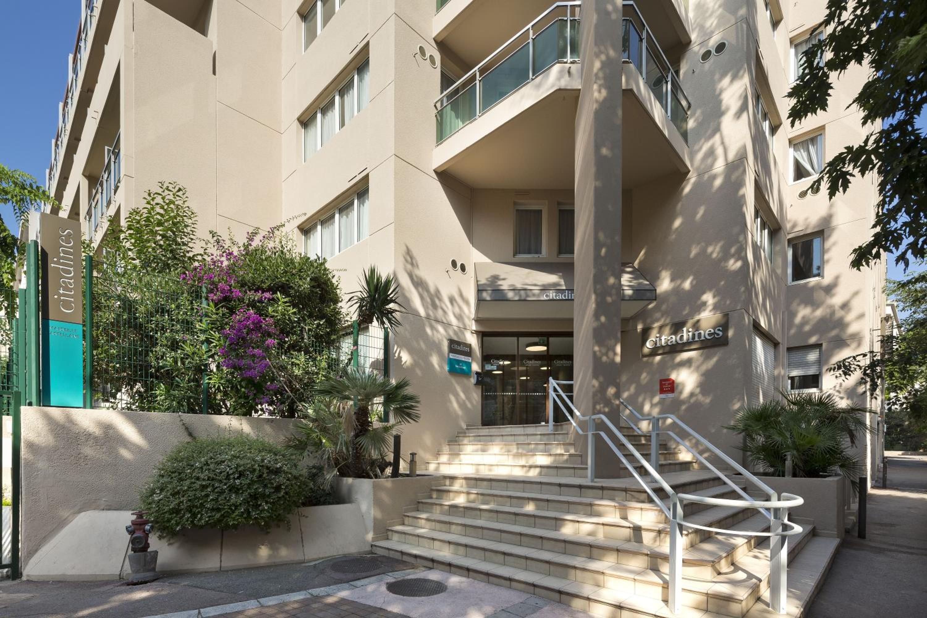 Marseille Vacations - Citadines Castellane Marseille - Property Image 1