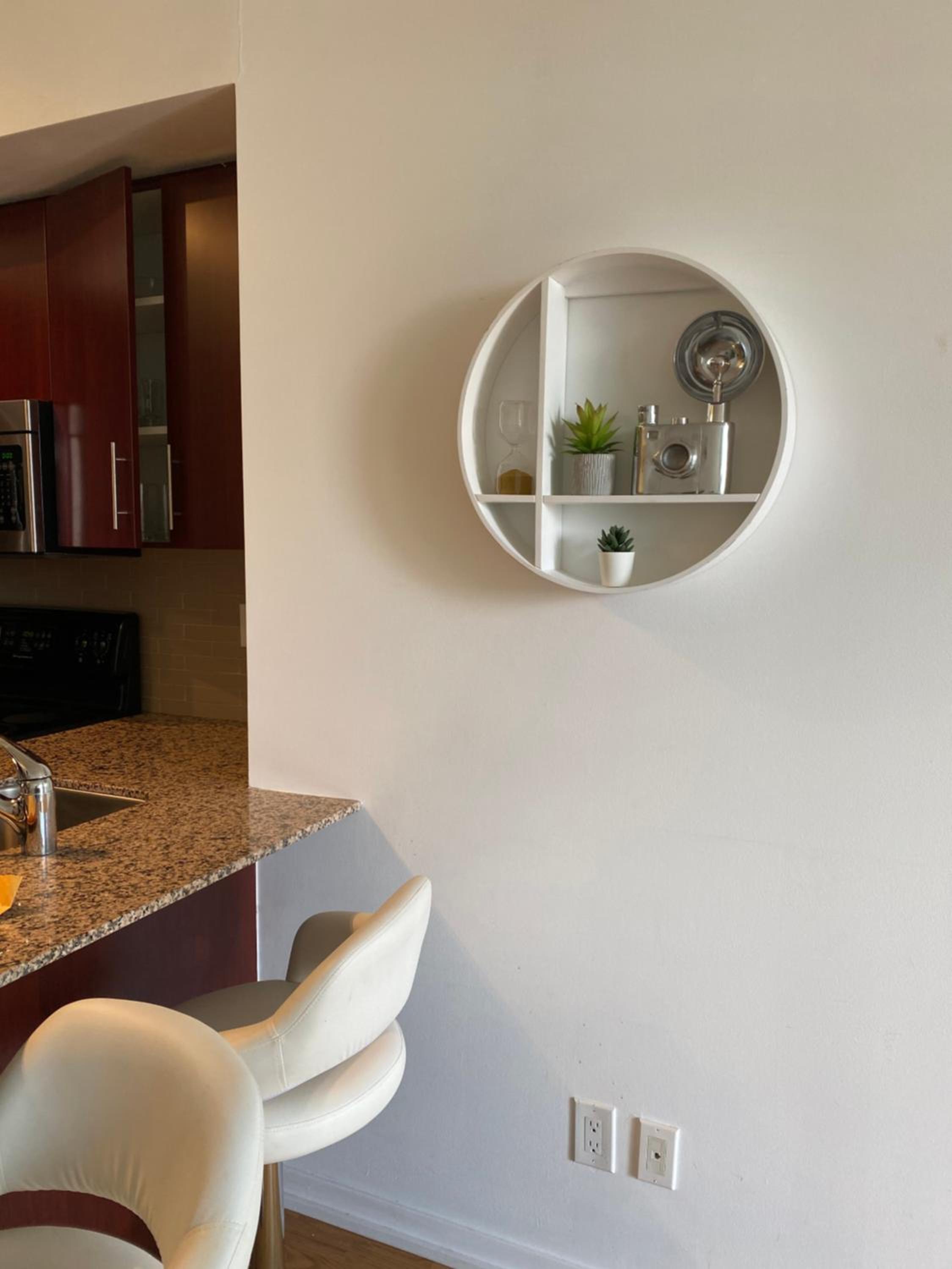 Toronto CN Tower Maple Leaf Square Luxurious 2 Bedroom Condo