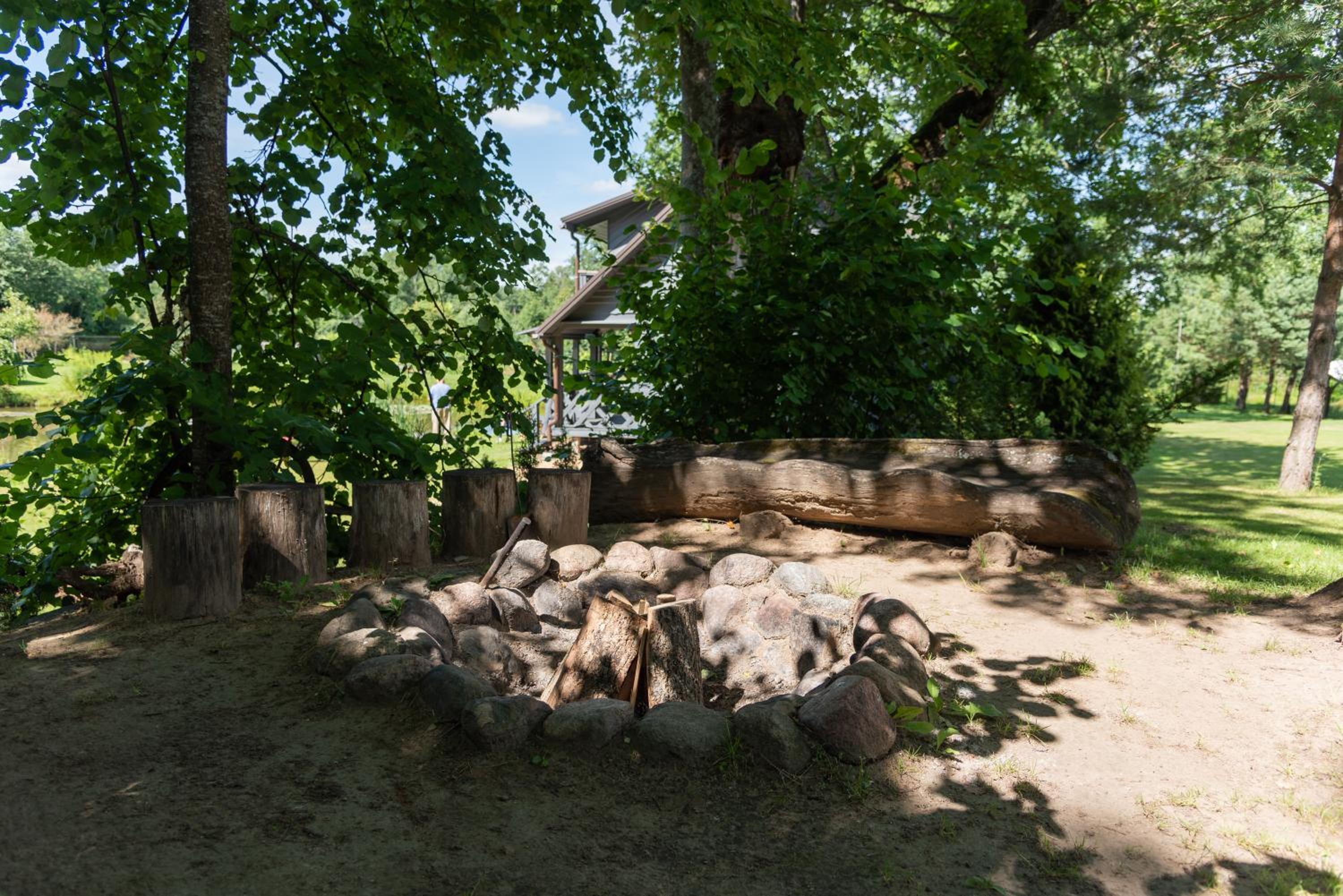 Photo 40