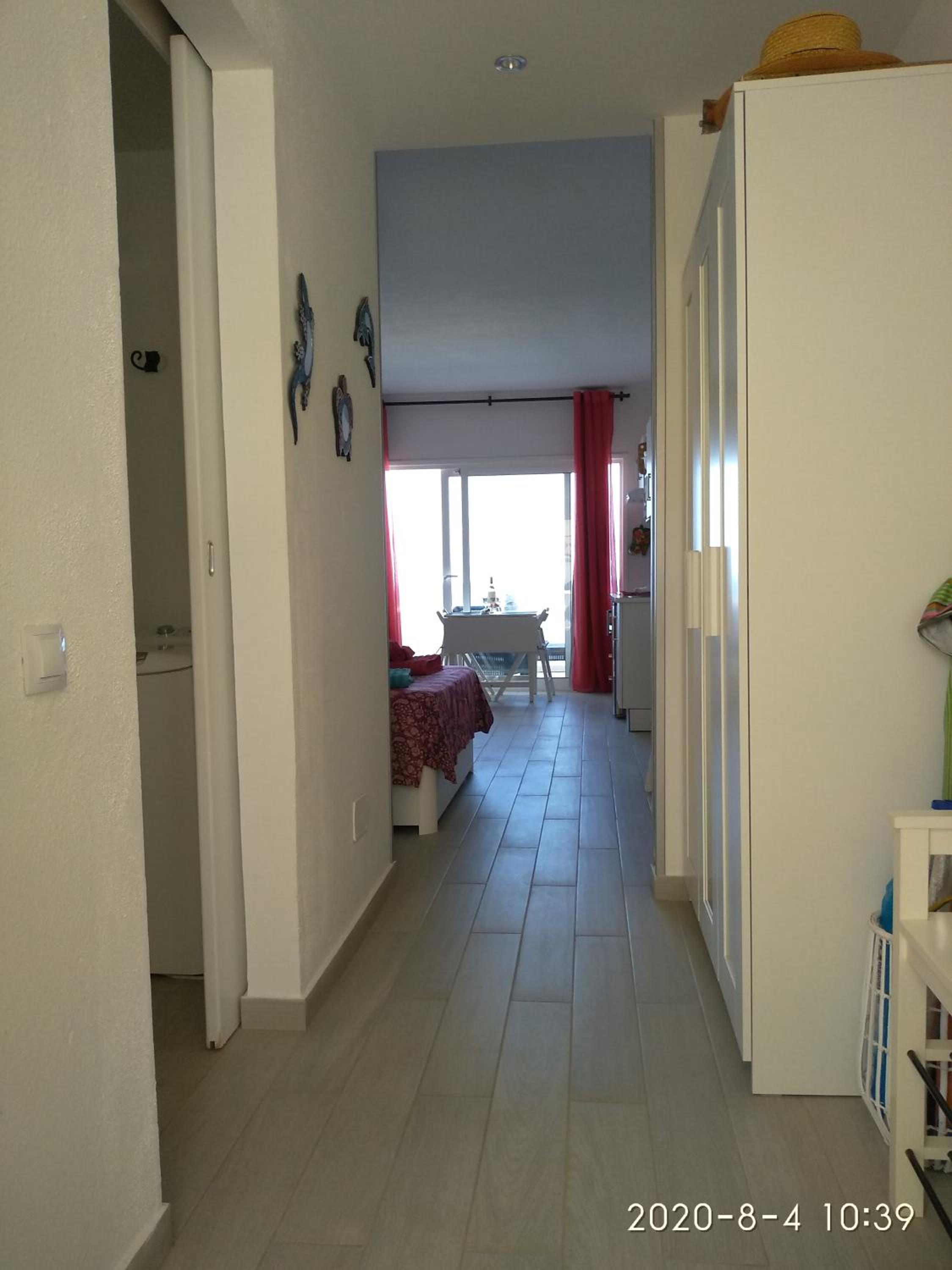 Photo 33
