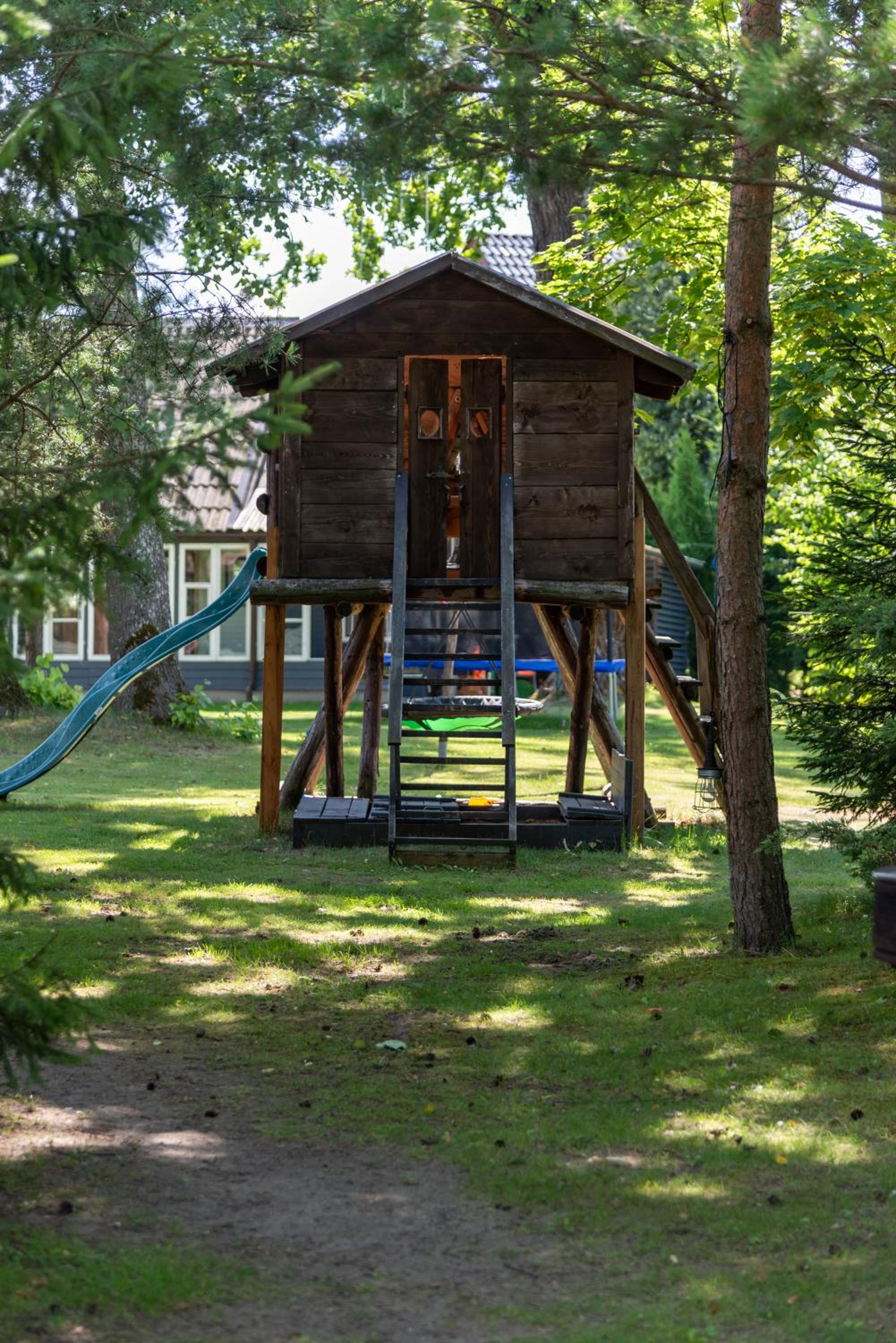 Photo 48