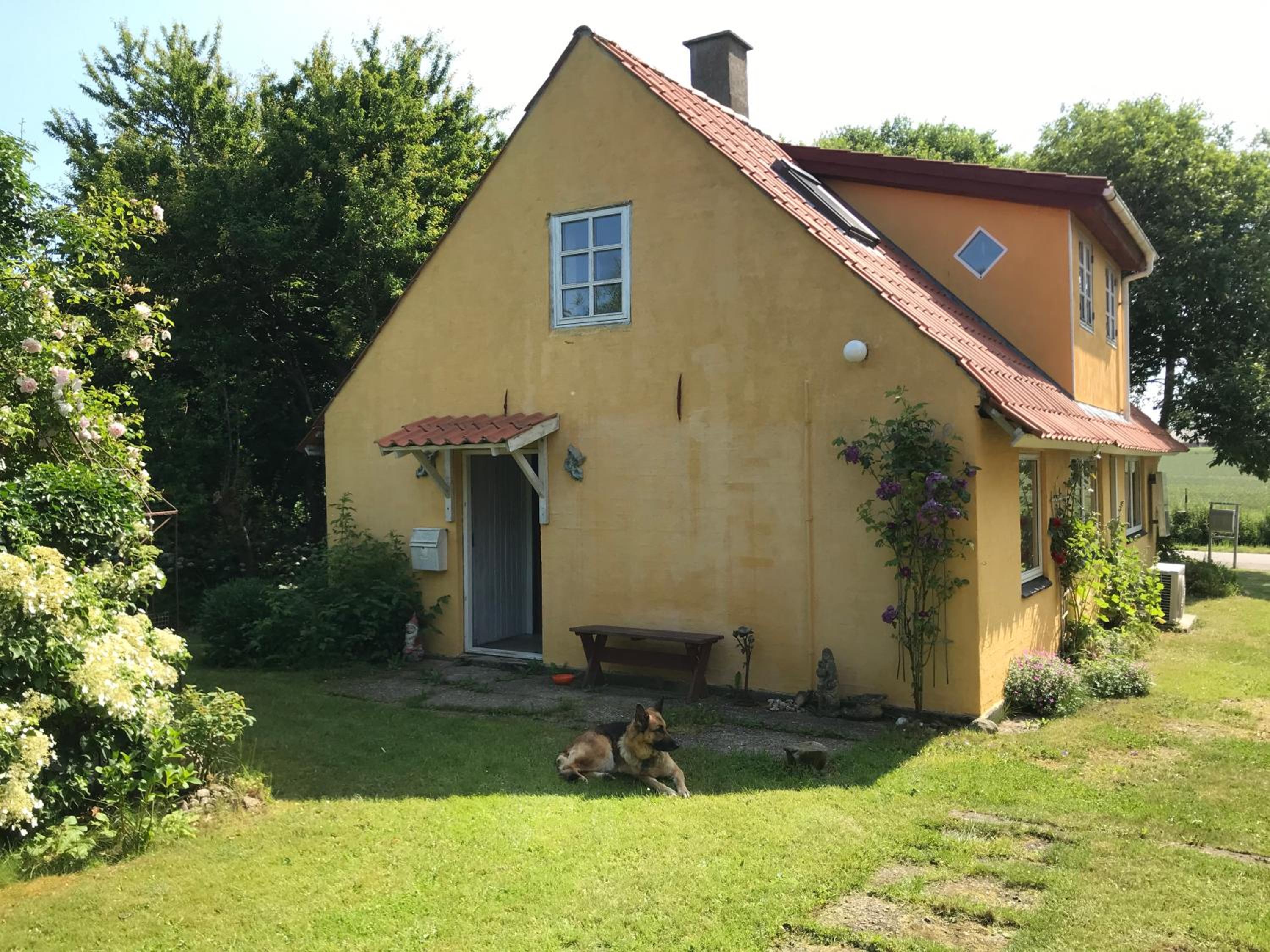 Country house view 2