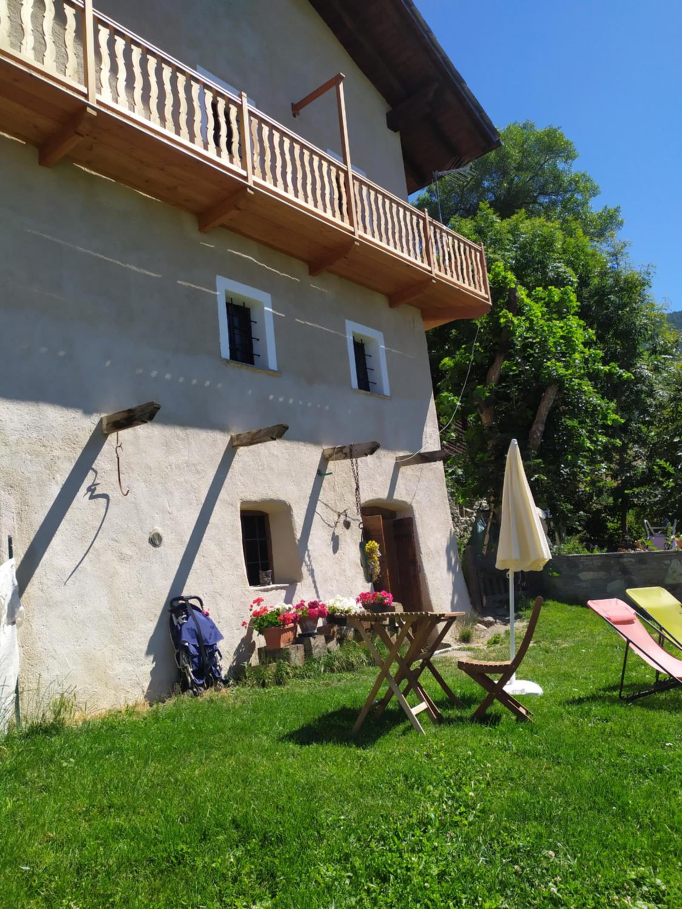 Chez tonton WI-FI view 2