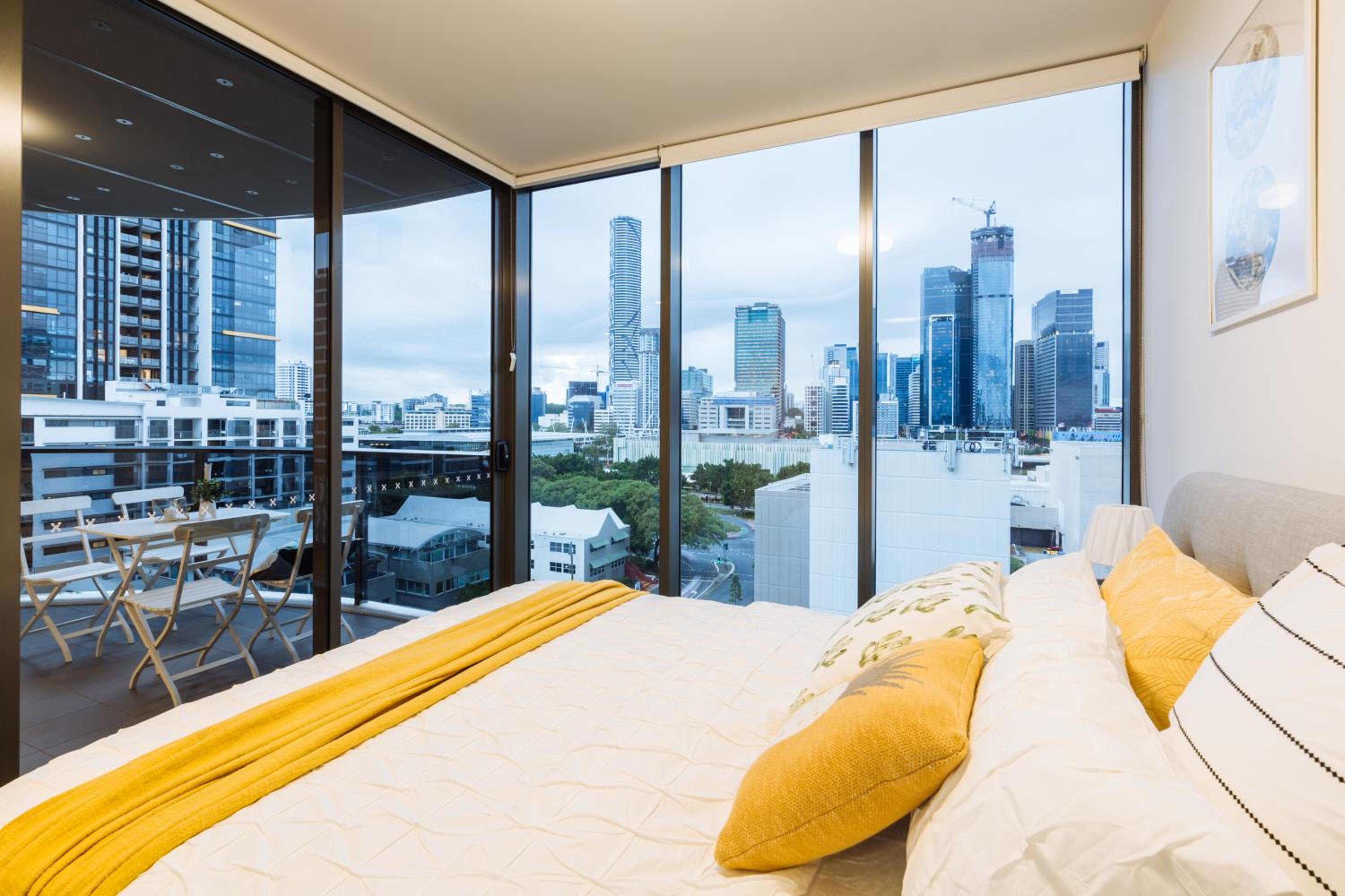 AirTrip Apartments at South Brisbane view 4