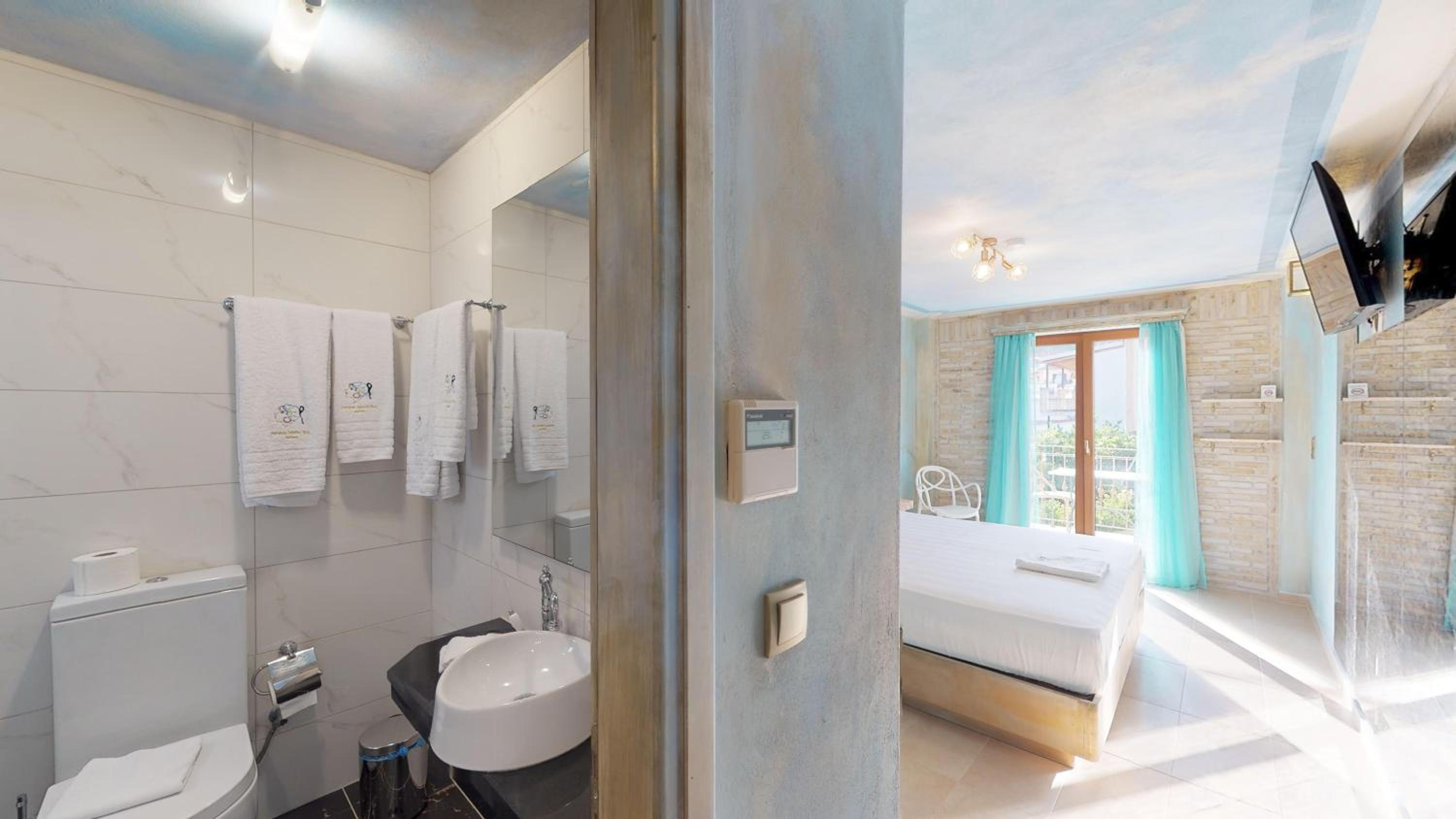 Leda Suites