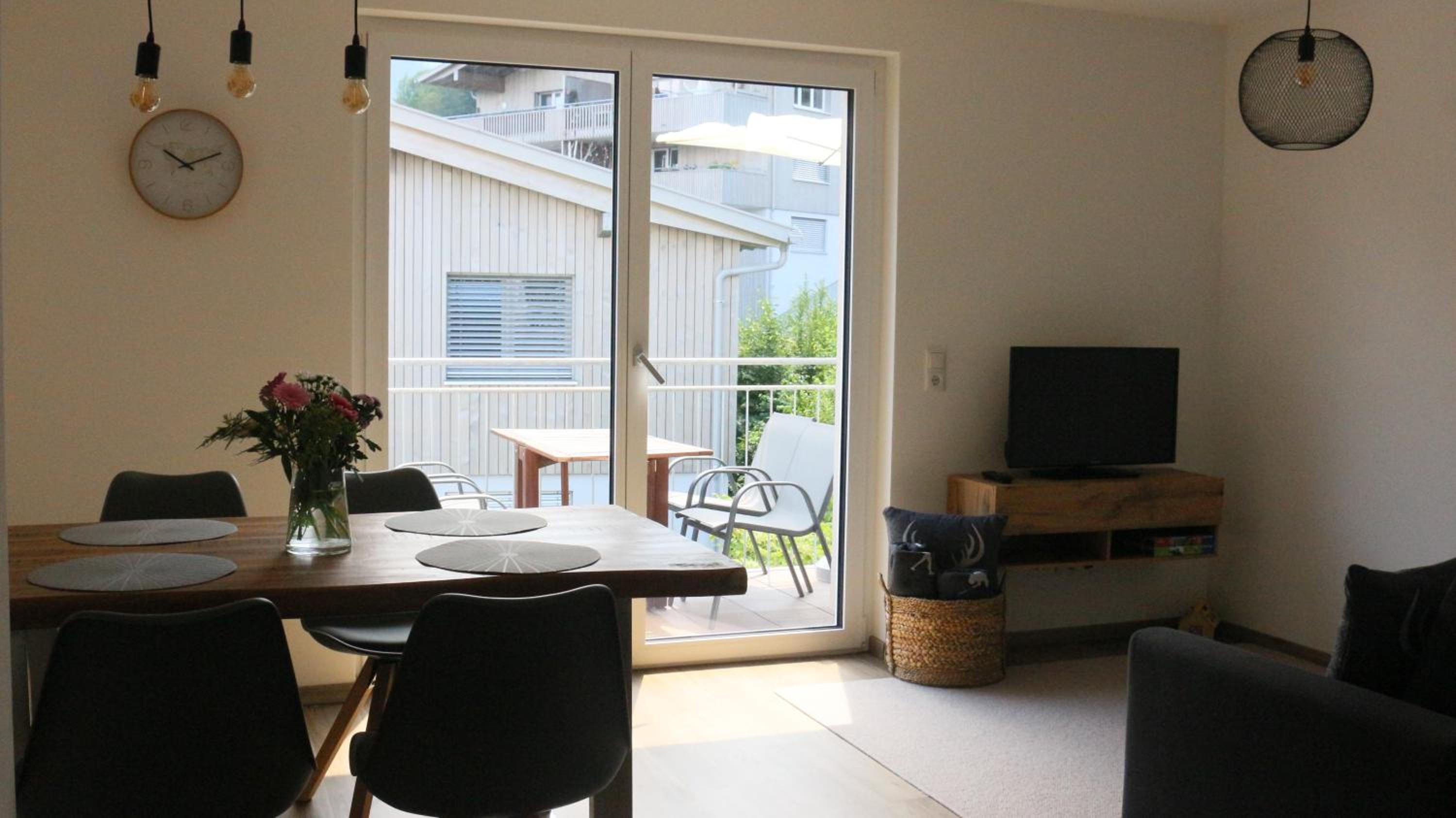 Bellevue Apartments