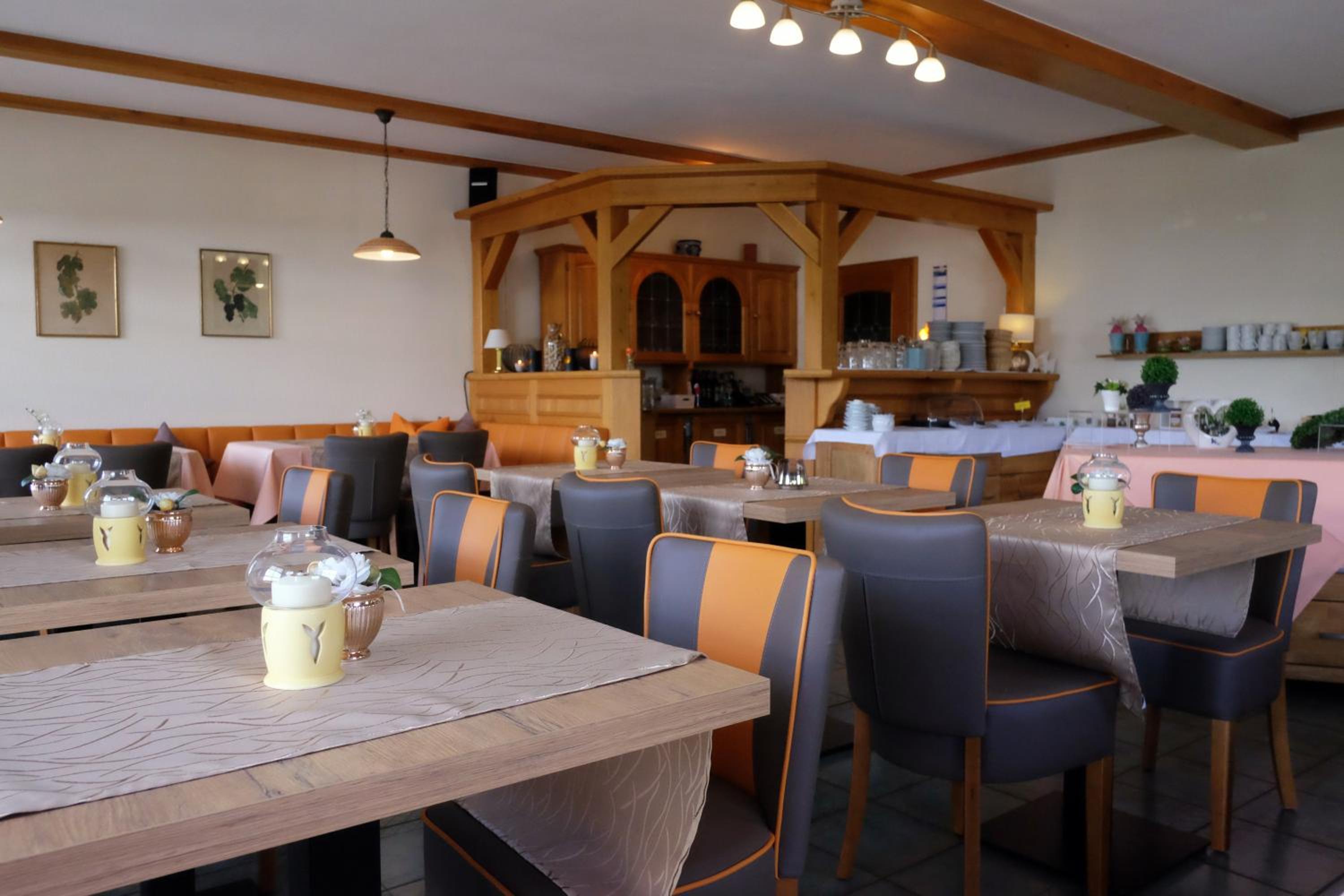 Weinhaus Stettler view 2