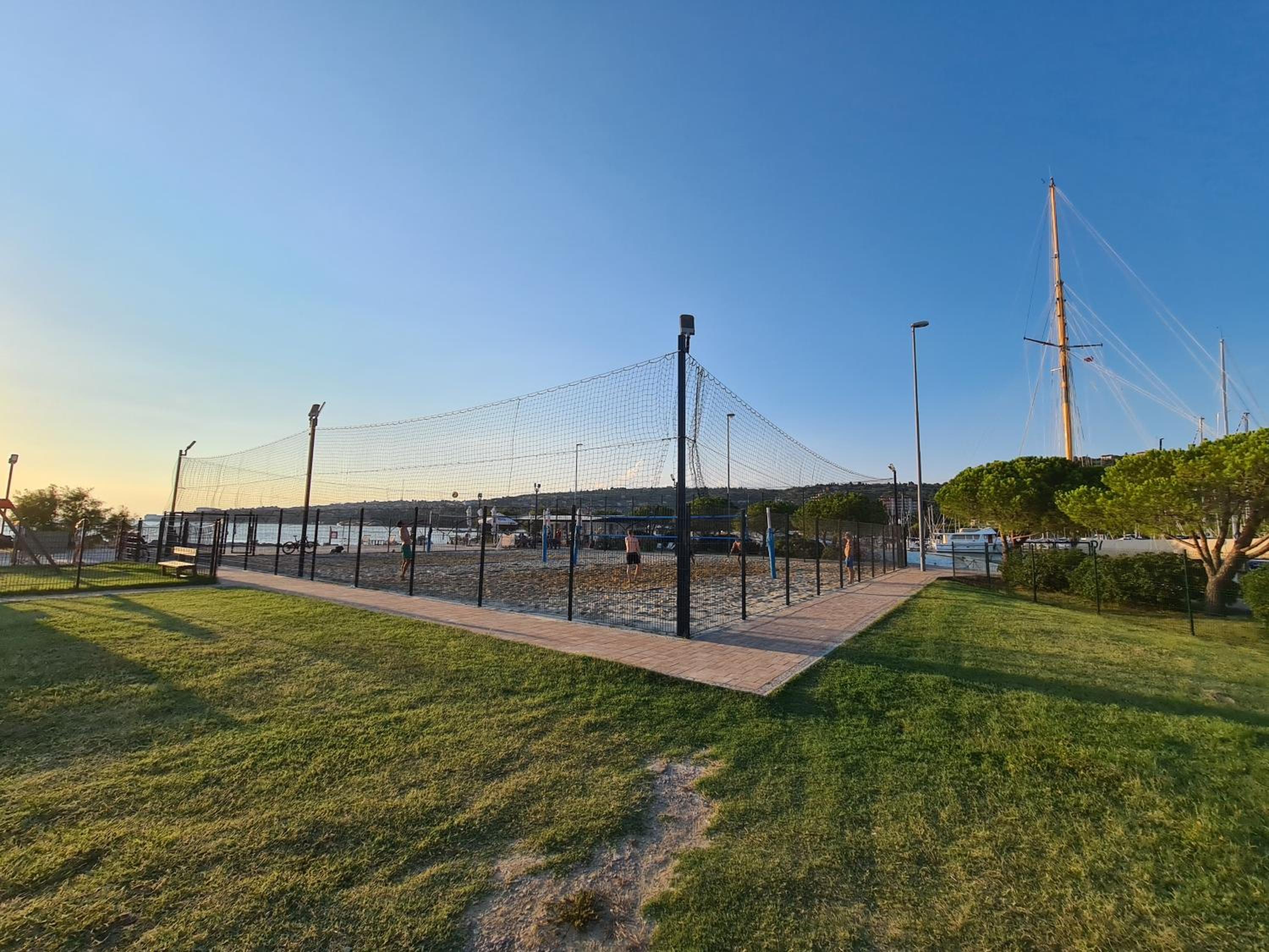 Marina Seahouse Brina