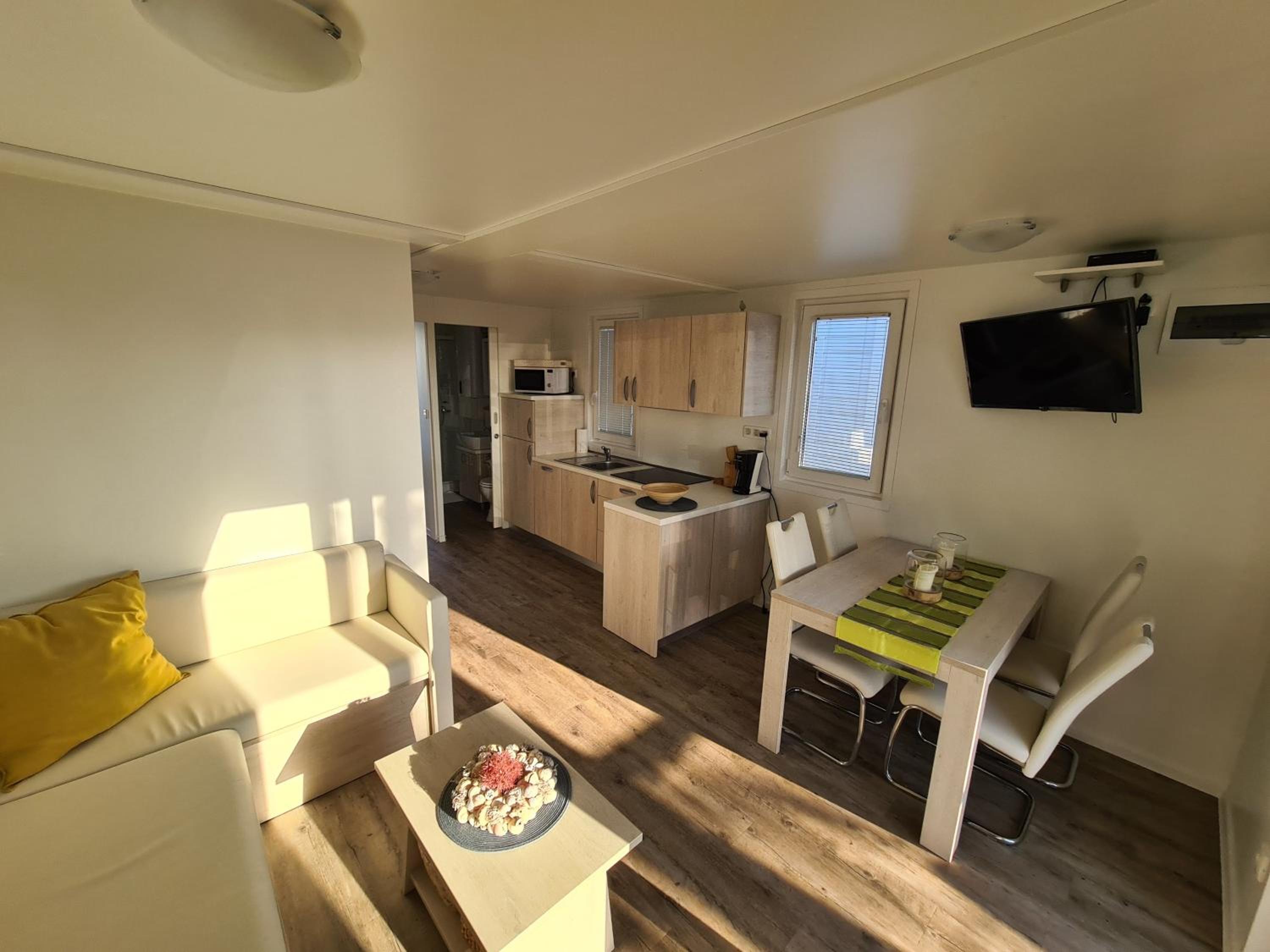 Marina Seahouse Brina