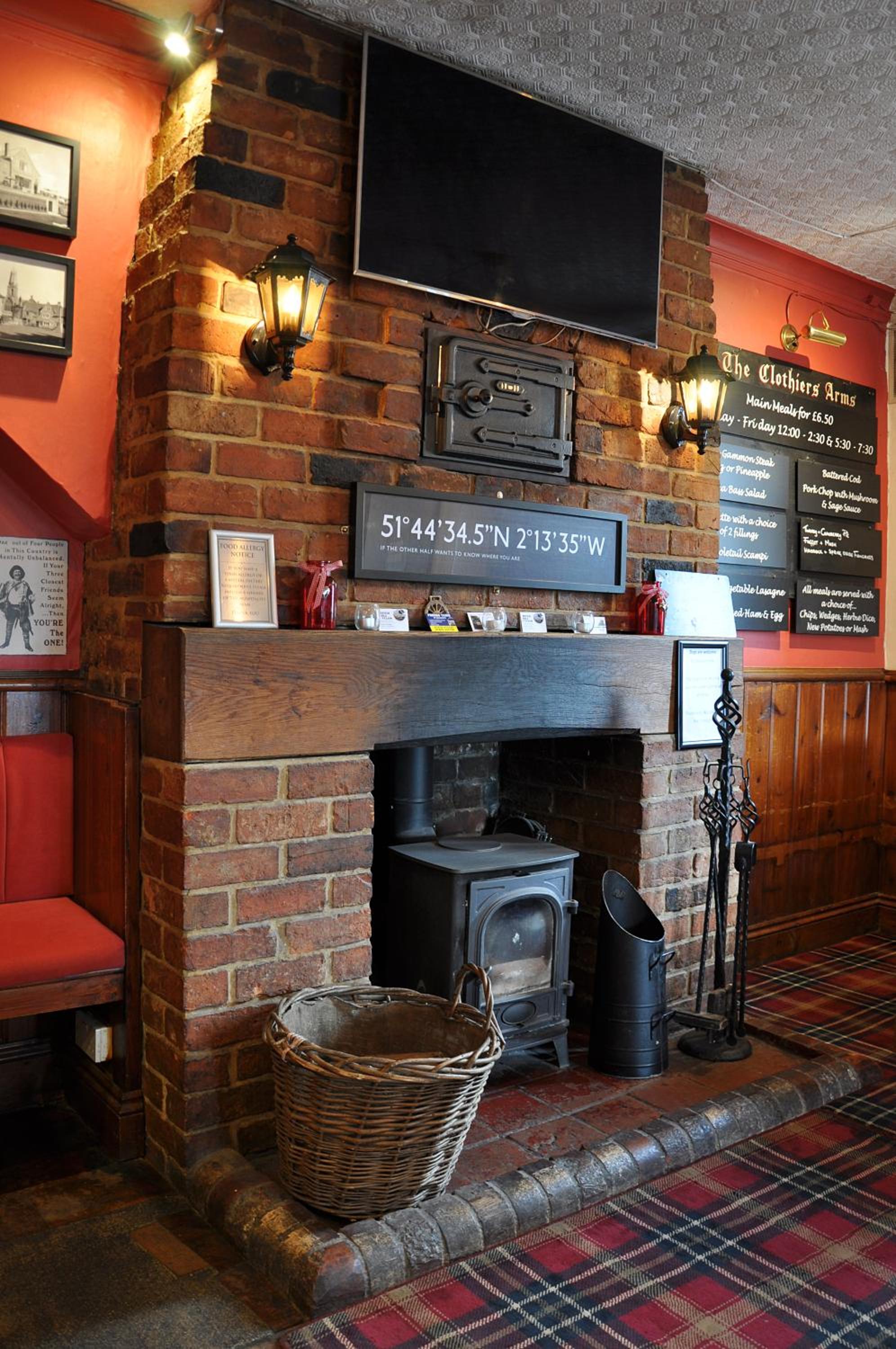 Stroud Vacations - The Clothiers Arms - Property Image 31