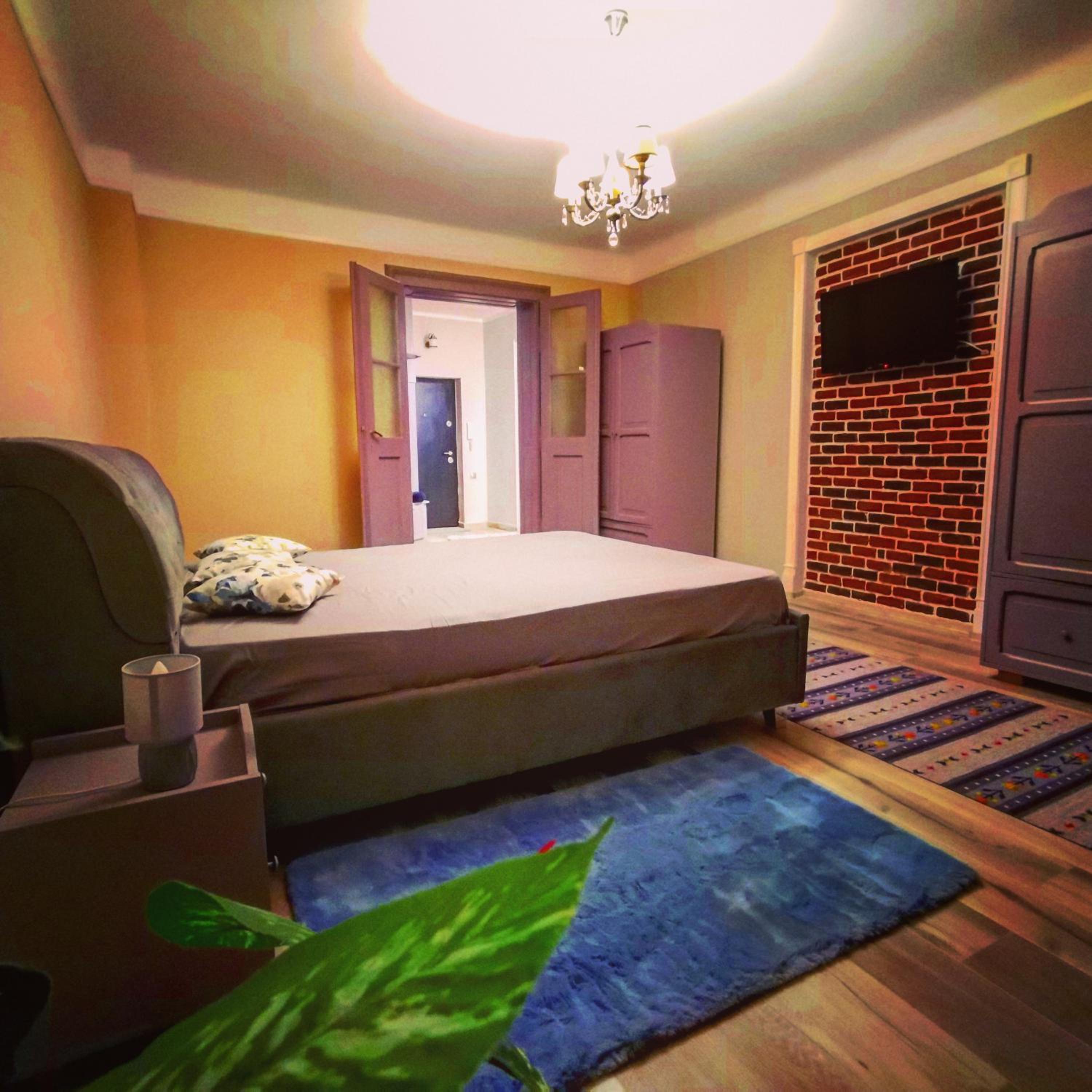 HHH Sforii residence view 4