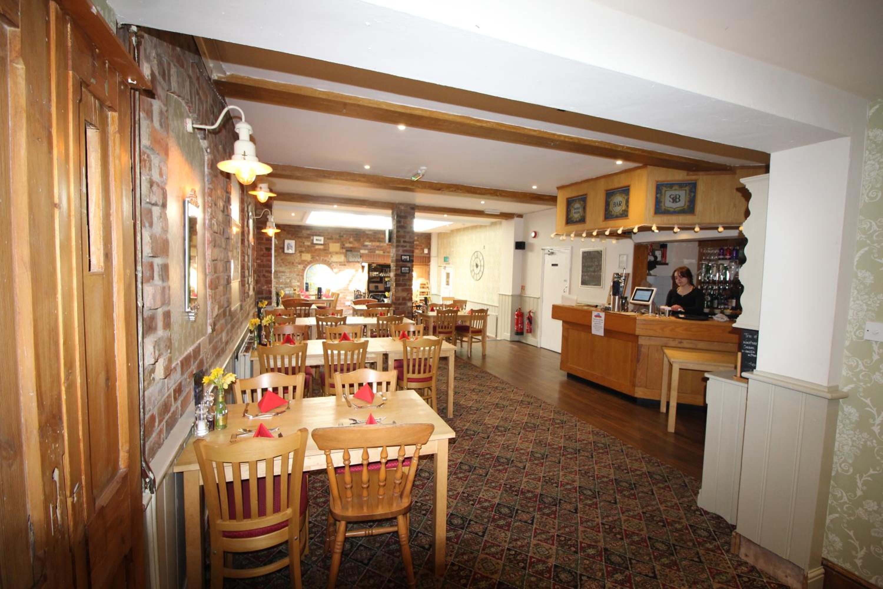 Stroud Vacations - The Clothiers Arms - Property Image 13