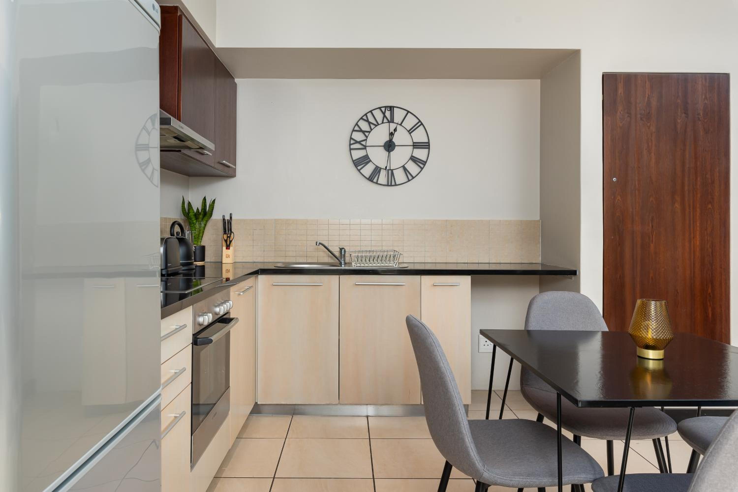 Icon Apartments