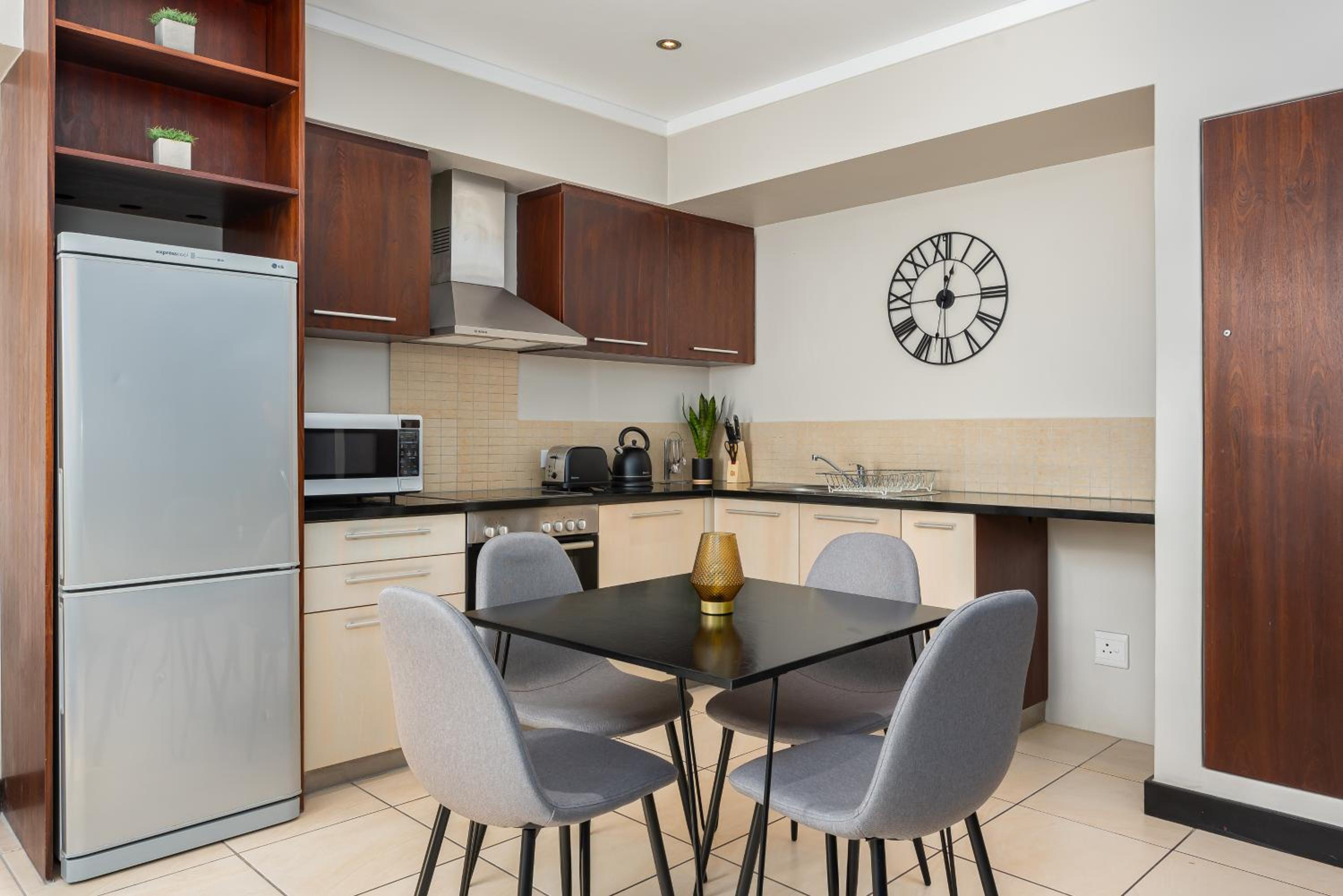 Icon Apartments