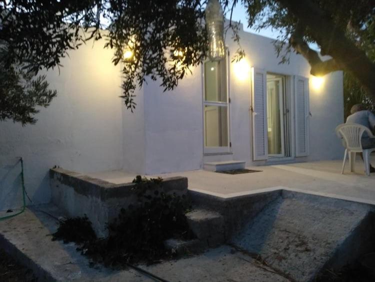 SUMMER ESCAPE studios