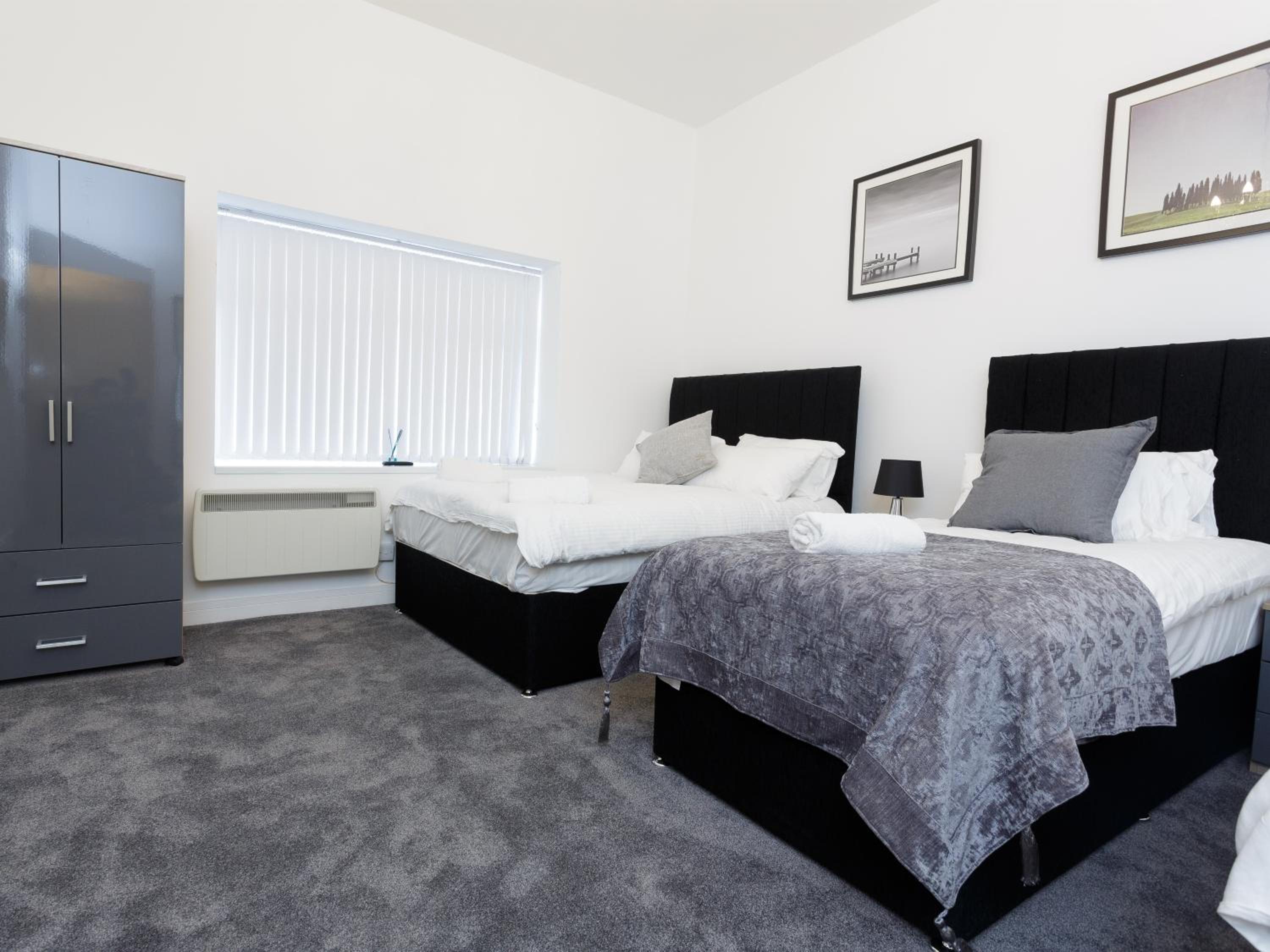 Live in Leeds Greenhill Bungalows