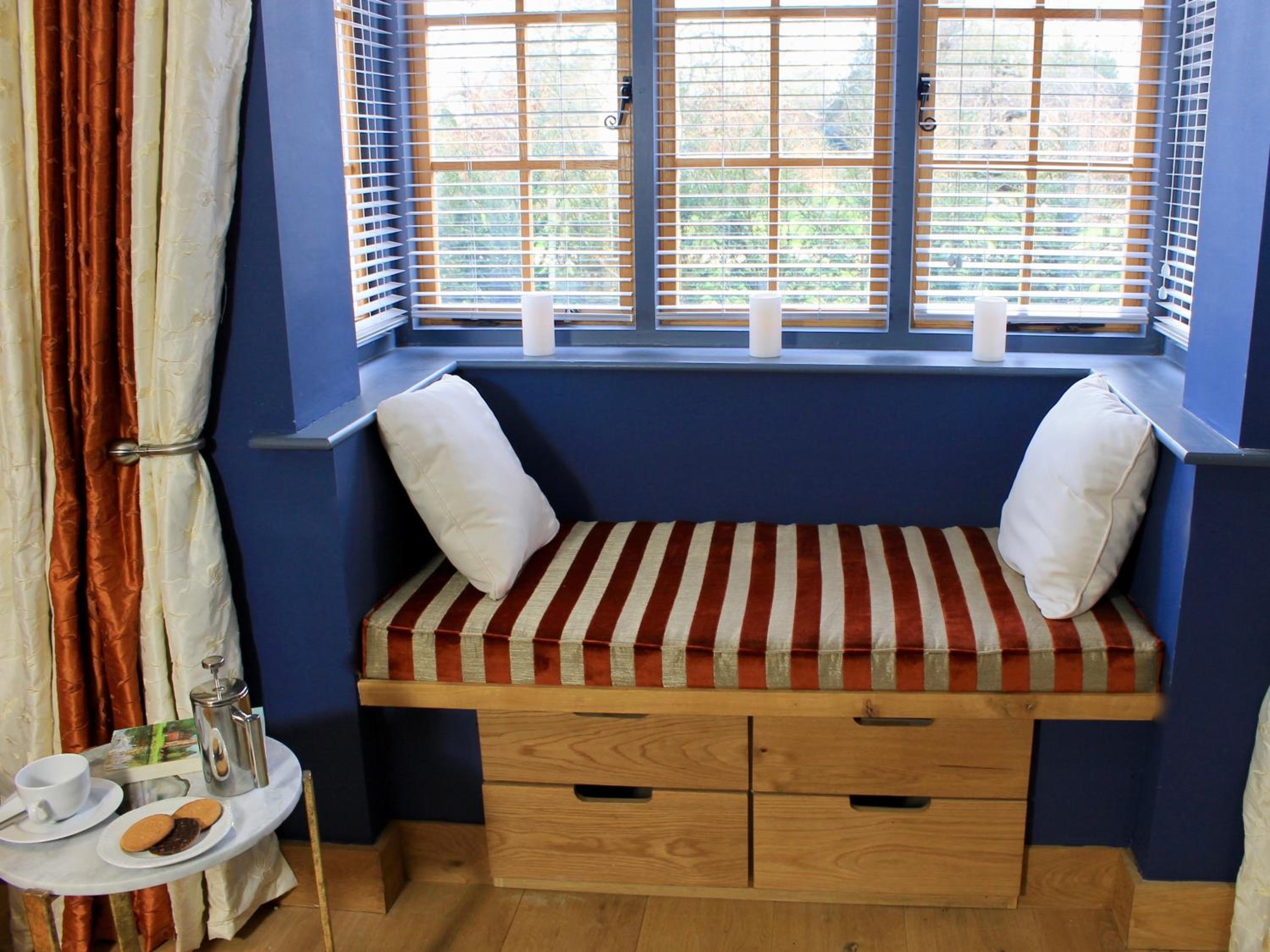 The Lodge at Hemingford Grey House