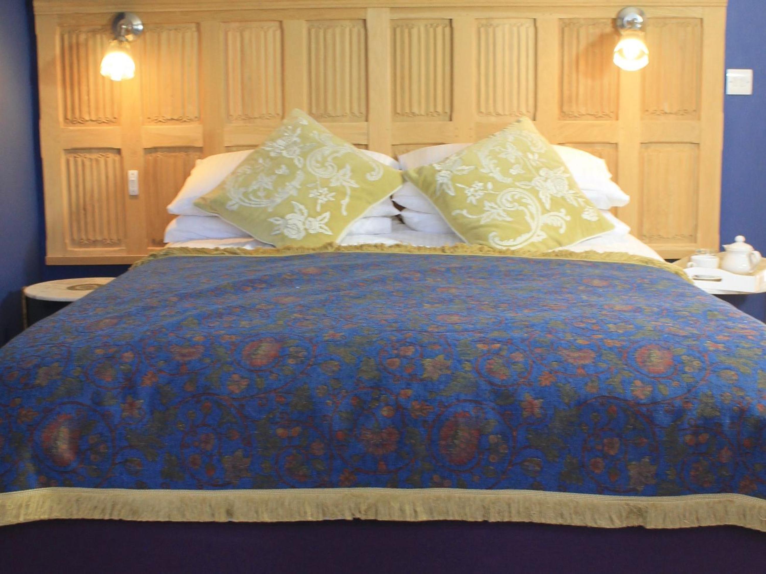 The Lodge at Hemingford Grey House