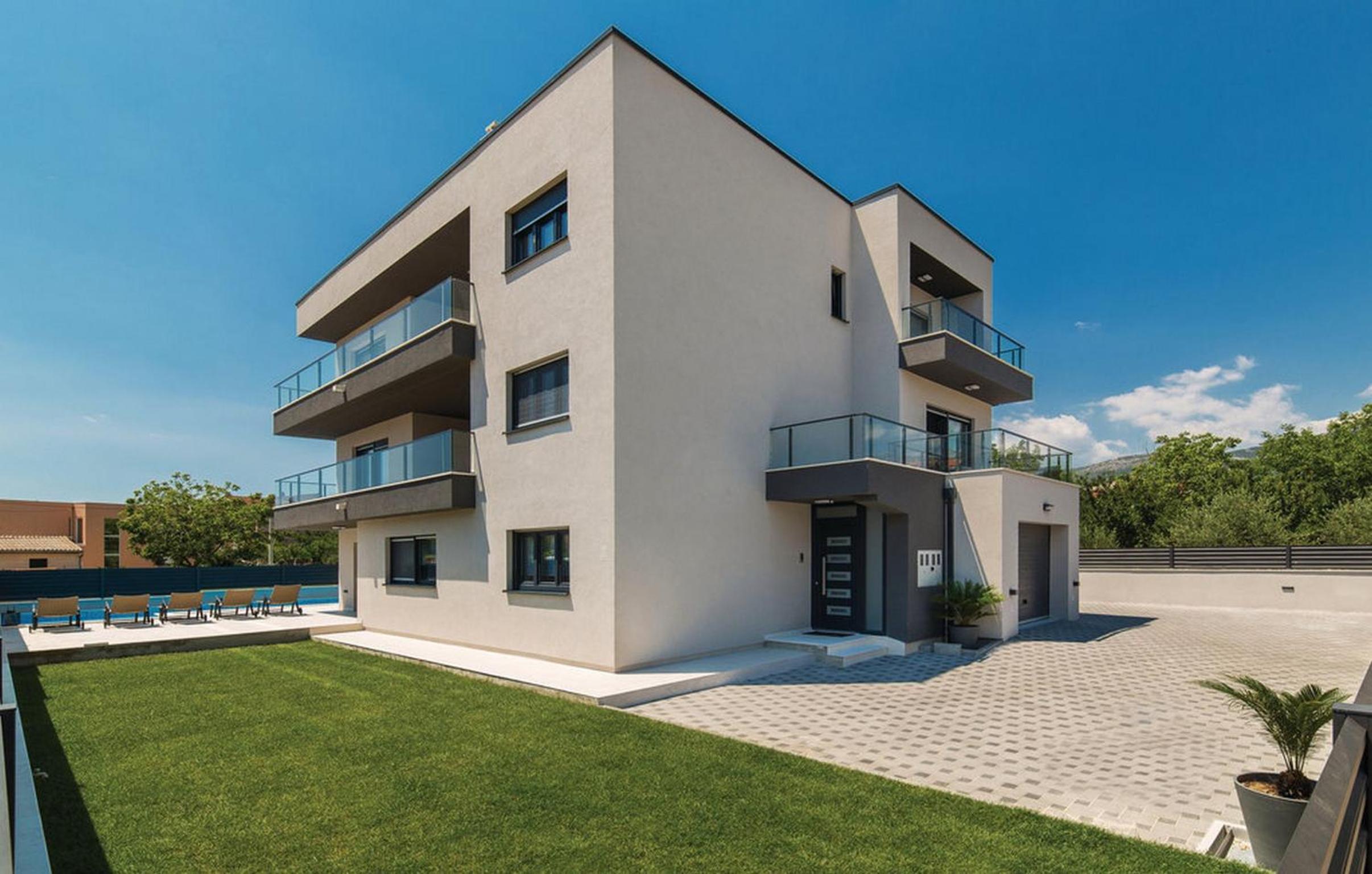 Luxury Dream House view 2