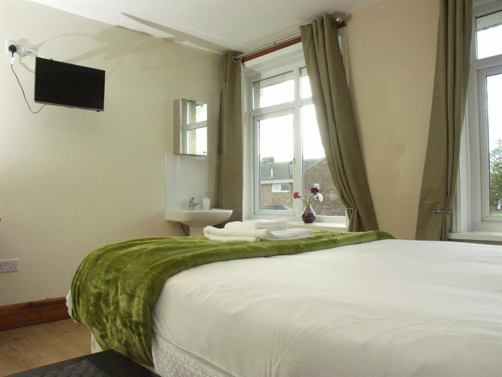 Durham Vacations - Budget Hayat express hotel - Property Image 2