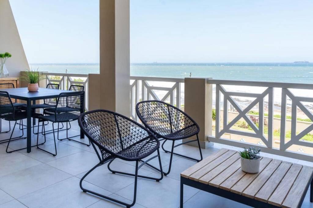 Waterfront Getaway, 2 Bedroom Seaside Bliss view 3