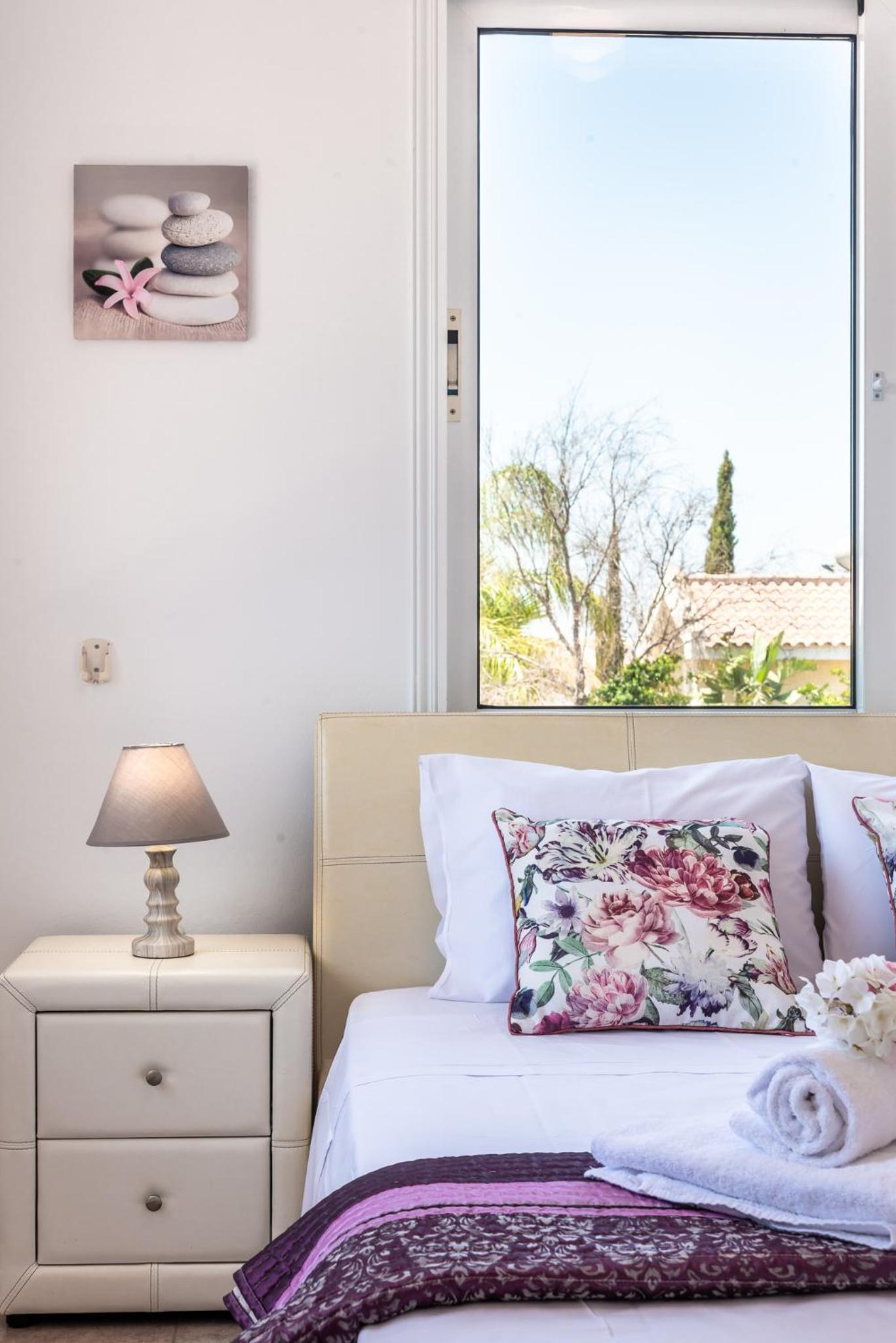 Villa Willow Mandali by Ezoria Villas