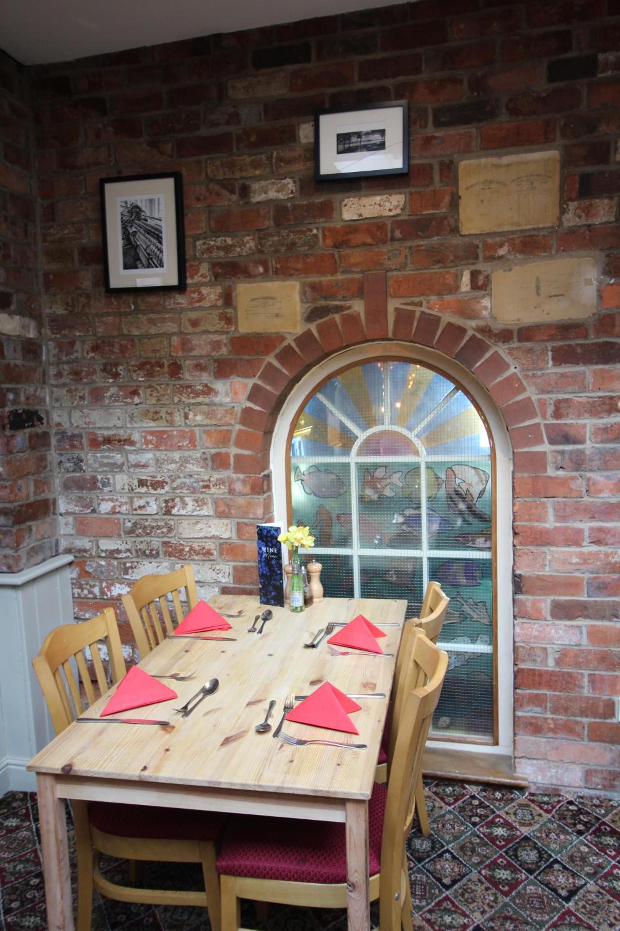 Stroud Vacations - The Clothiers Arms - Property Image 5