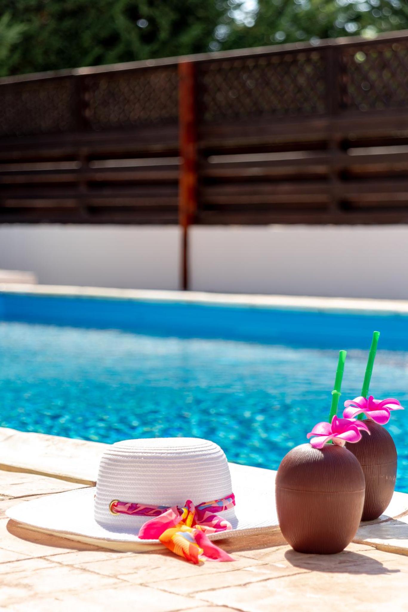 Villa Willow Mandali by Ezoria Villas