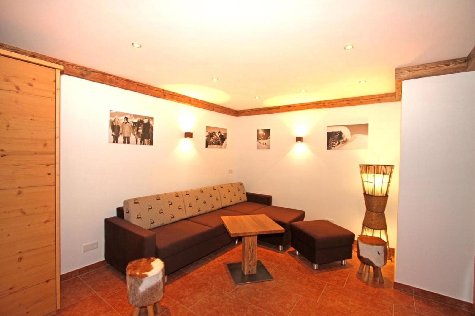 Enzian Wohnung H