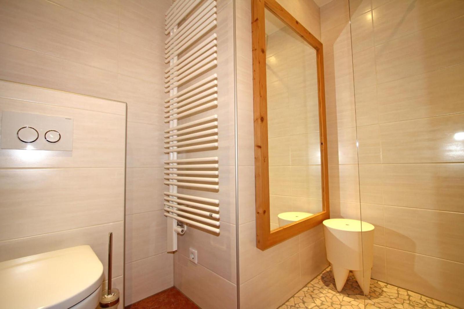 Enzian Wohnung H