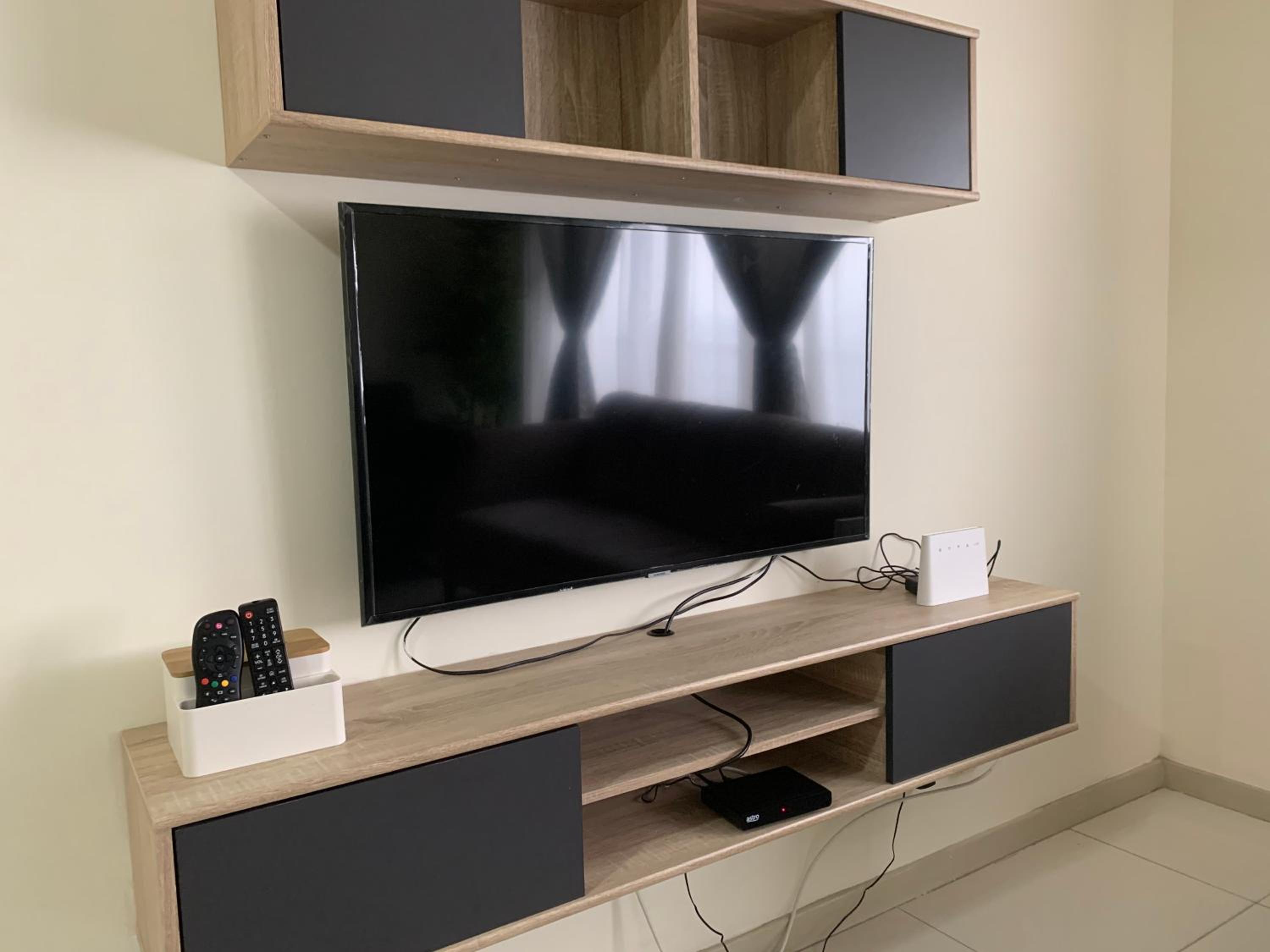 3 Bedrooms FULLY AIRCOND,near MSU , Shah Alam stadium photo 6