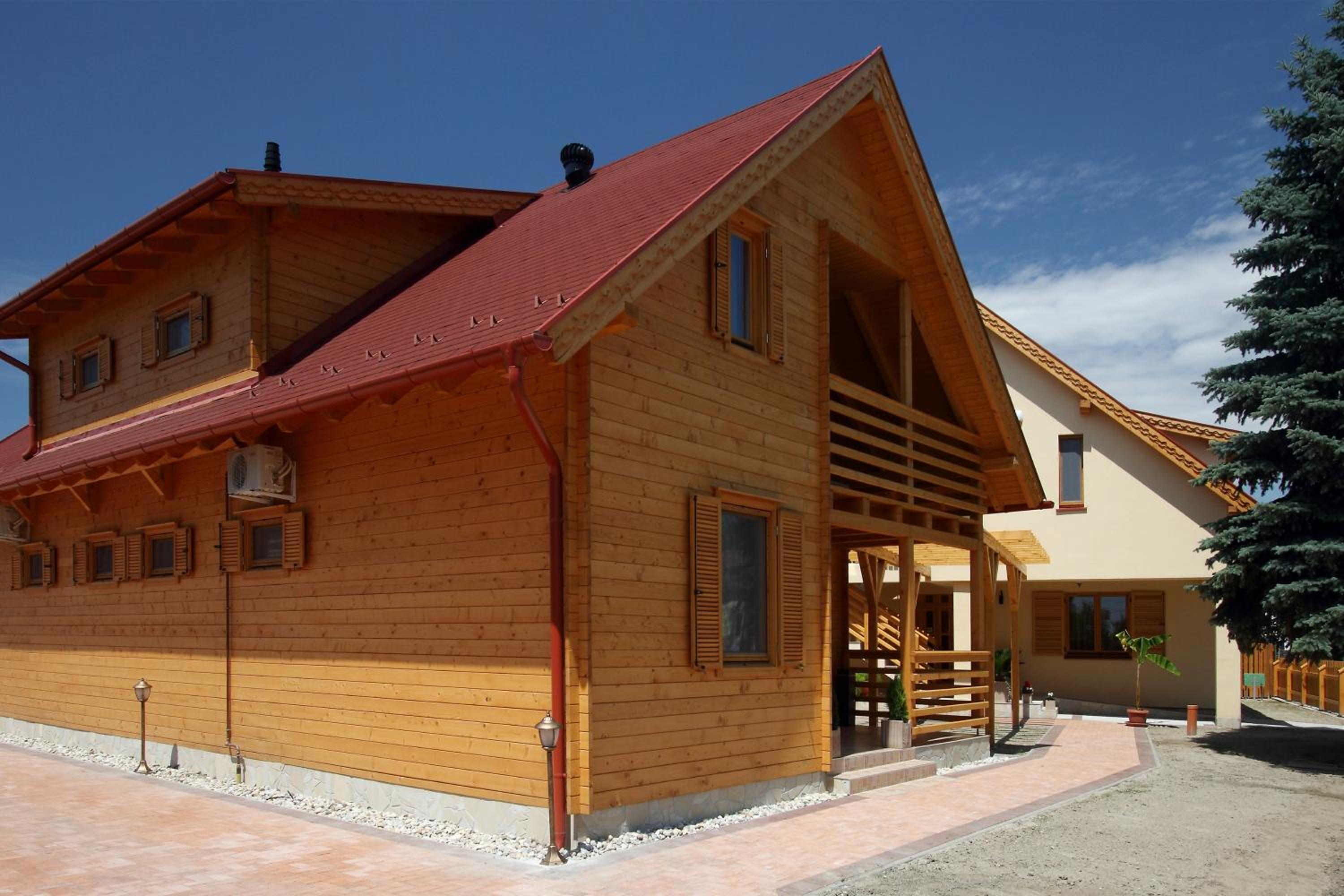 Family Panzio es Apartman Hazak view 5