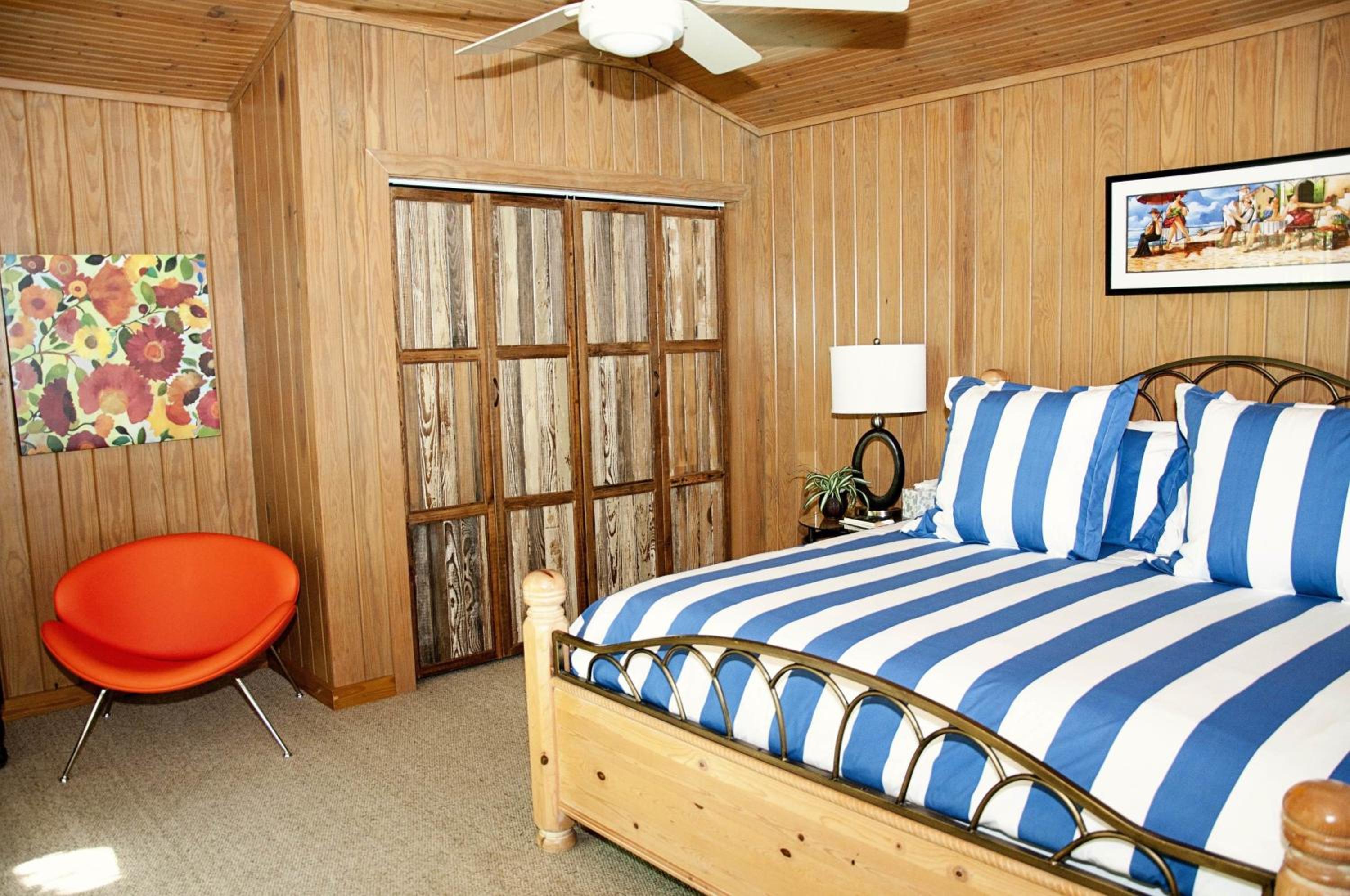 Live Oaks Bed and Breakfast