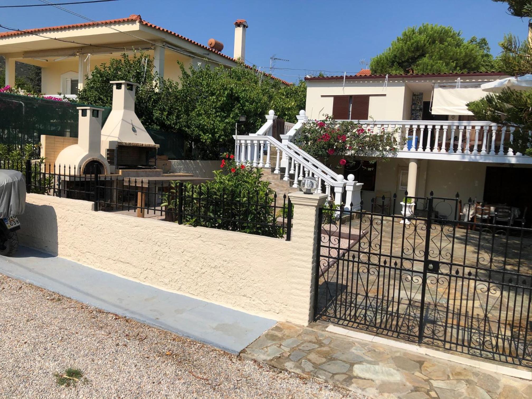 Your Holiday House view 4
