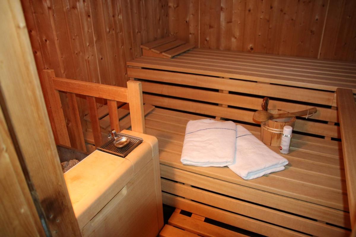 Luxus-Landhaus im Schwarzwald/Baiersbronn mit Pool