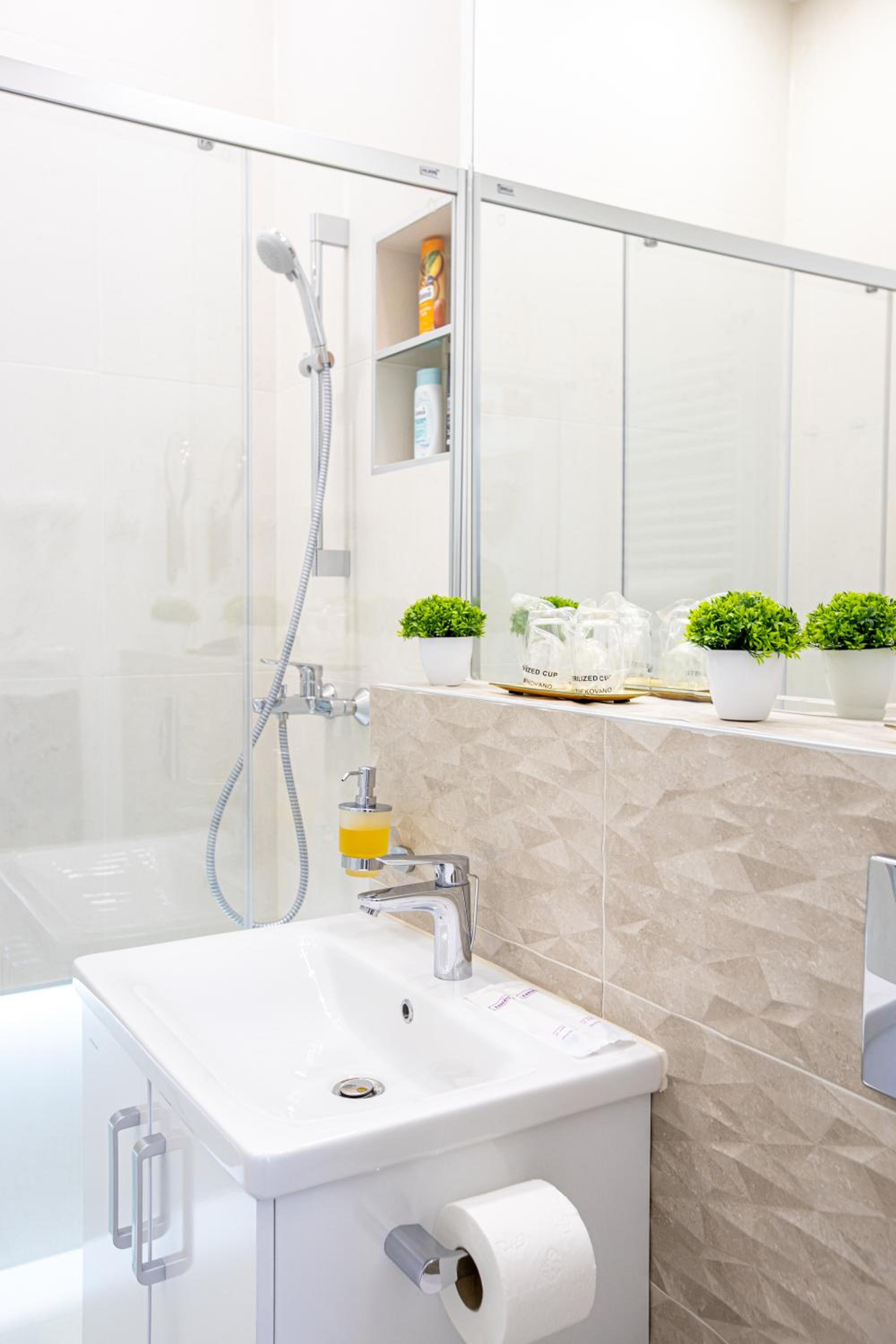 Photo 76