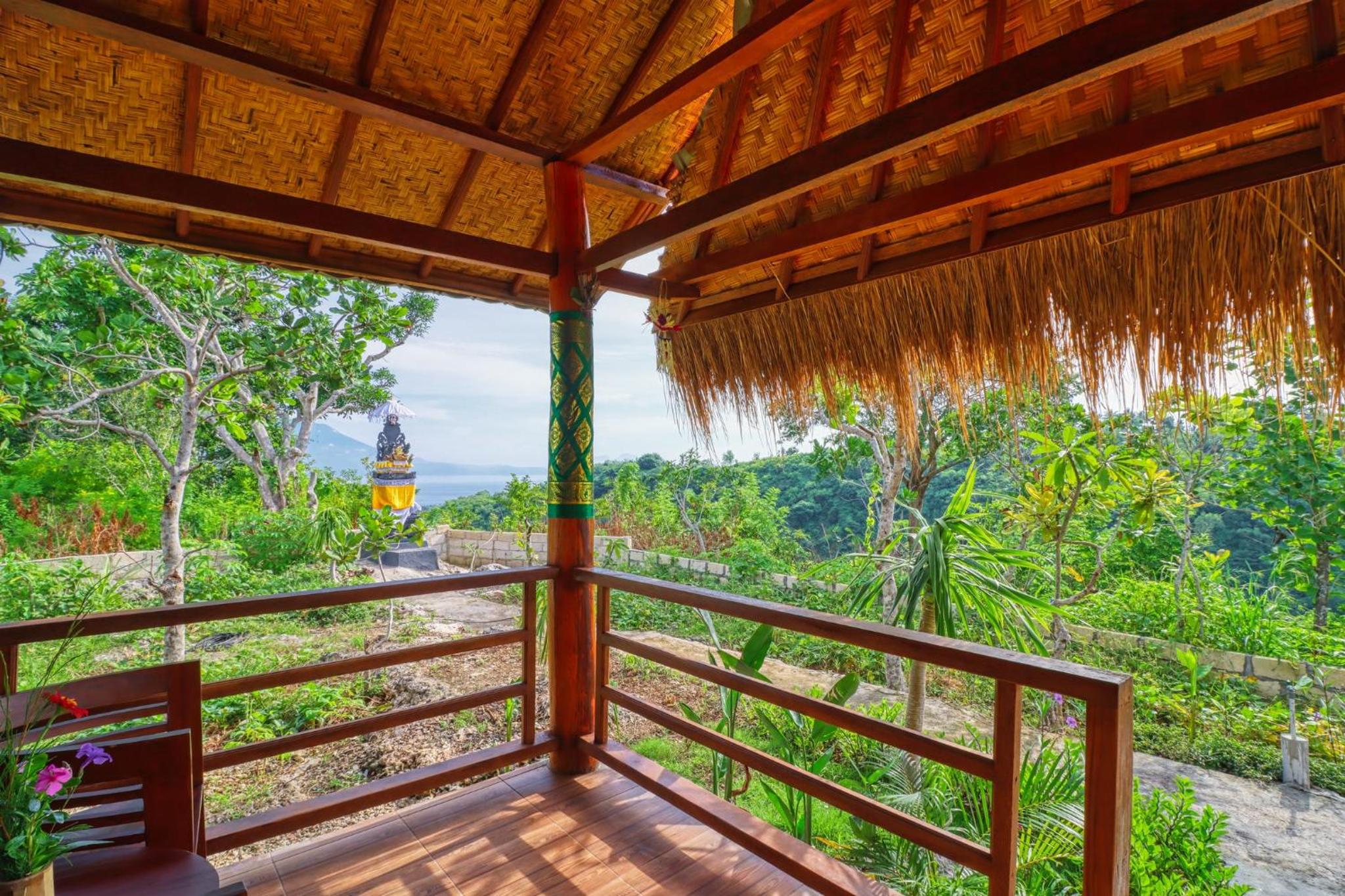 Ayu Hill Bungalows