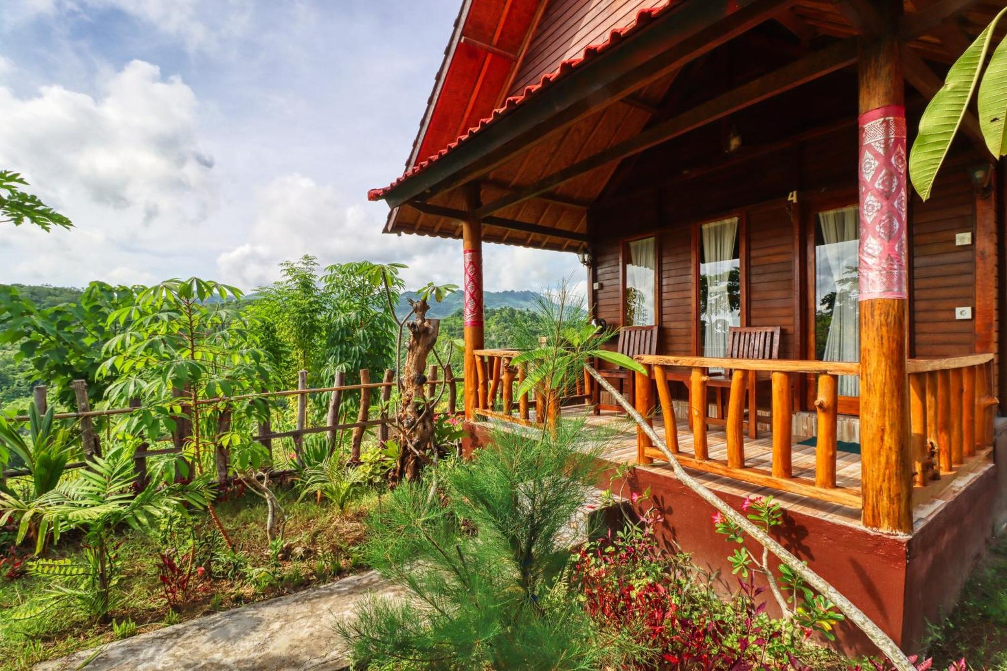 Ayu Hill Bungalows