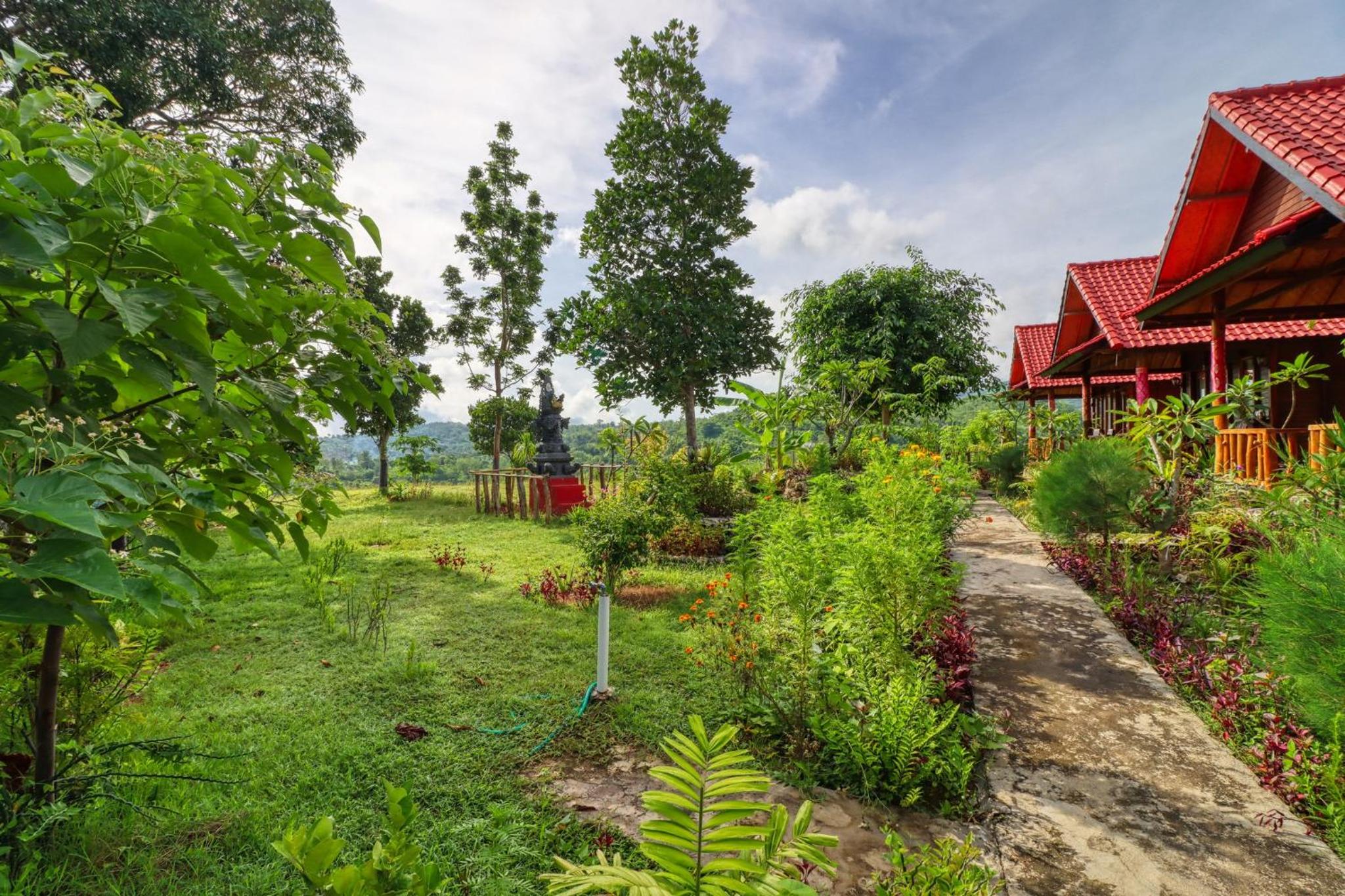 Ayu Hill Bungalows