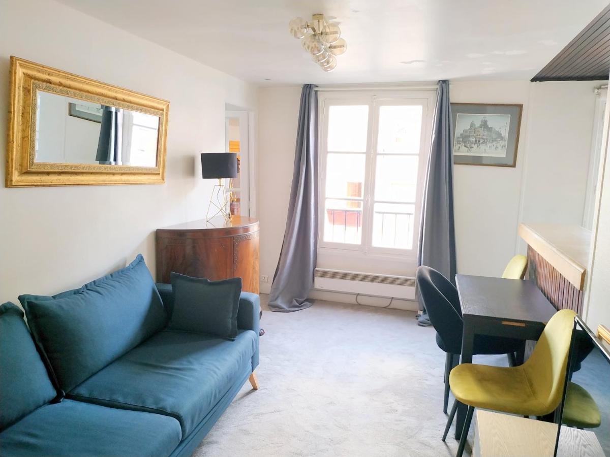 Opera Louvre Holiday Apartment