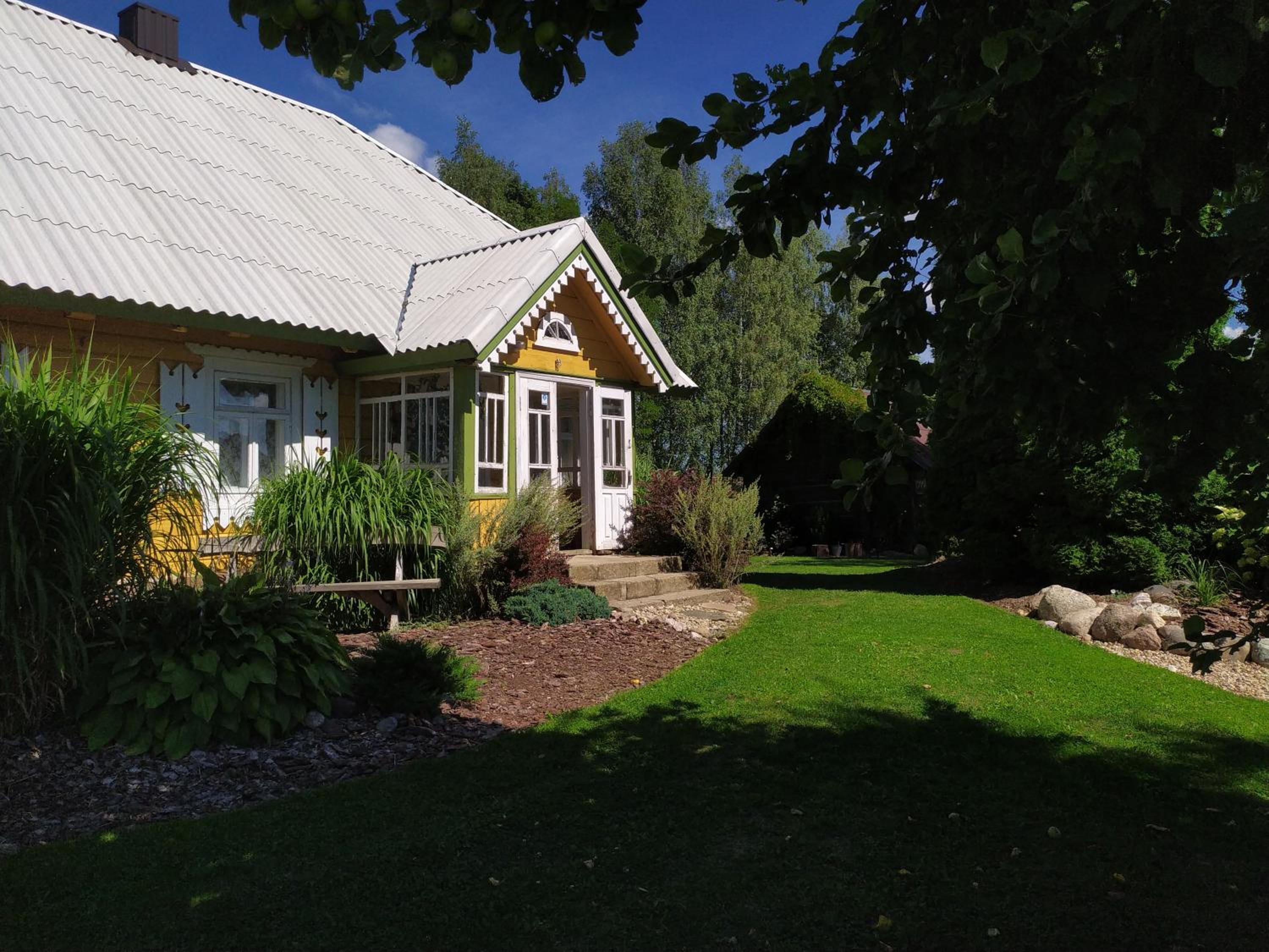Photo 9