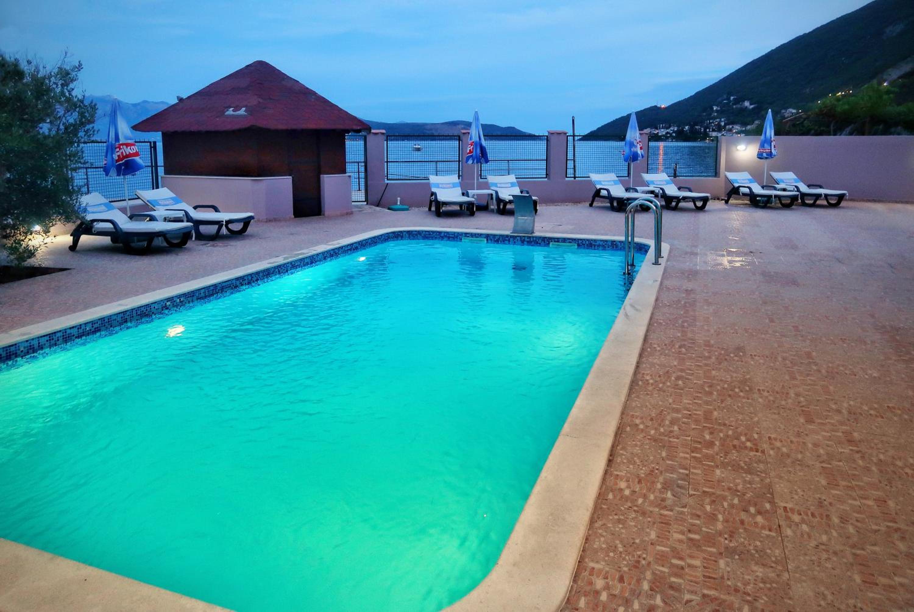 Apartments Maxi Katić view 4